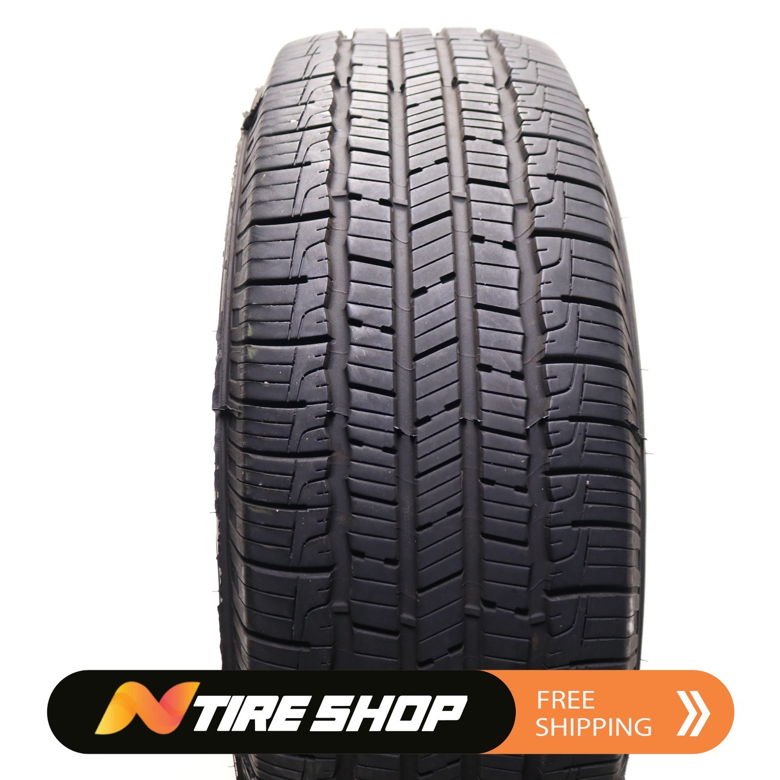 Set of 2 Used 235/65R17 Goodyear Reliant All-Season – 104V – 9-10/32