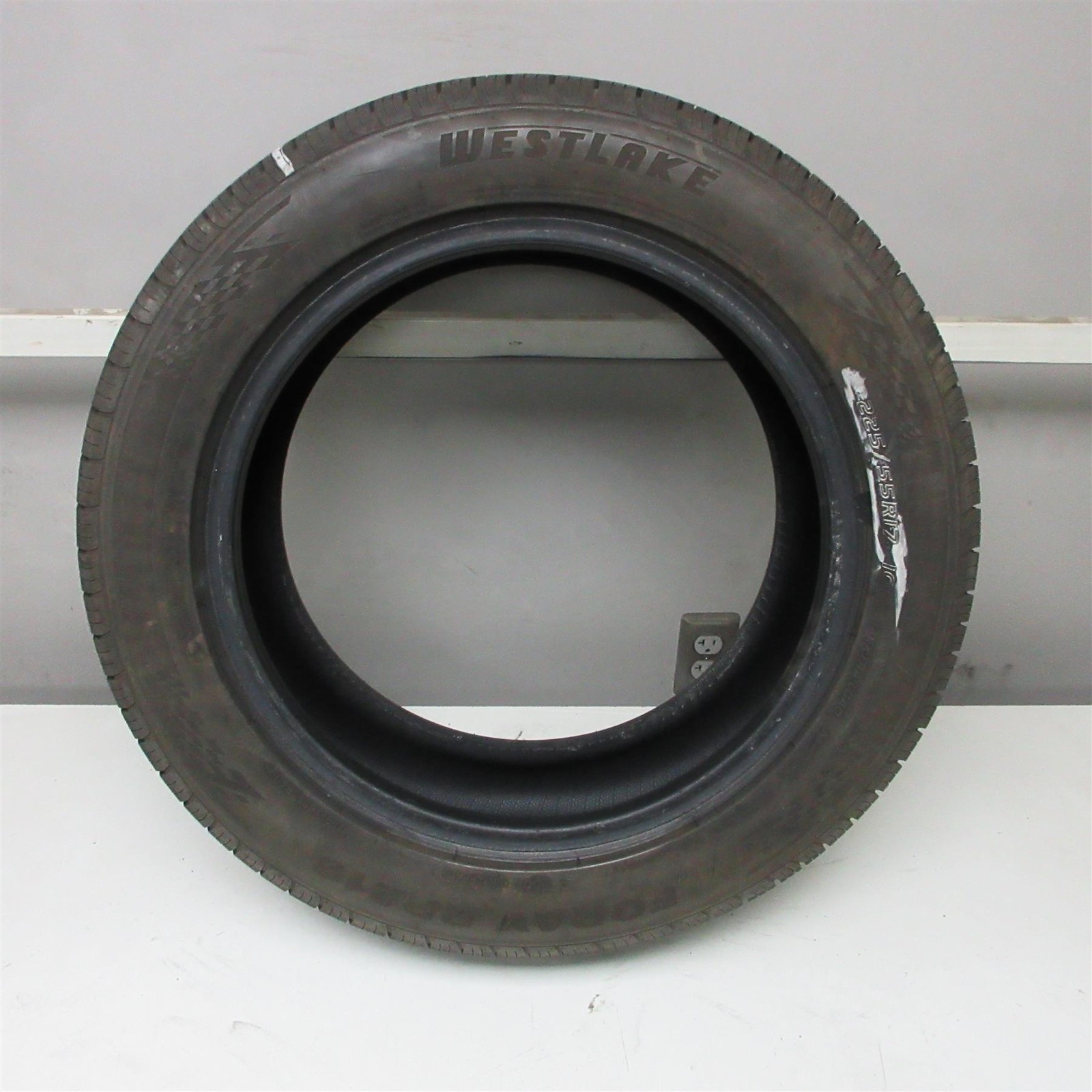 225/55R17 West Lake Foray RP218 101V Used Tire (9/32nd) NO PATCHES! (QTY 1)