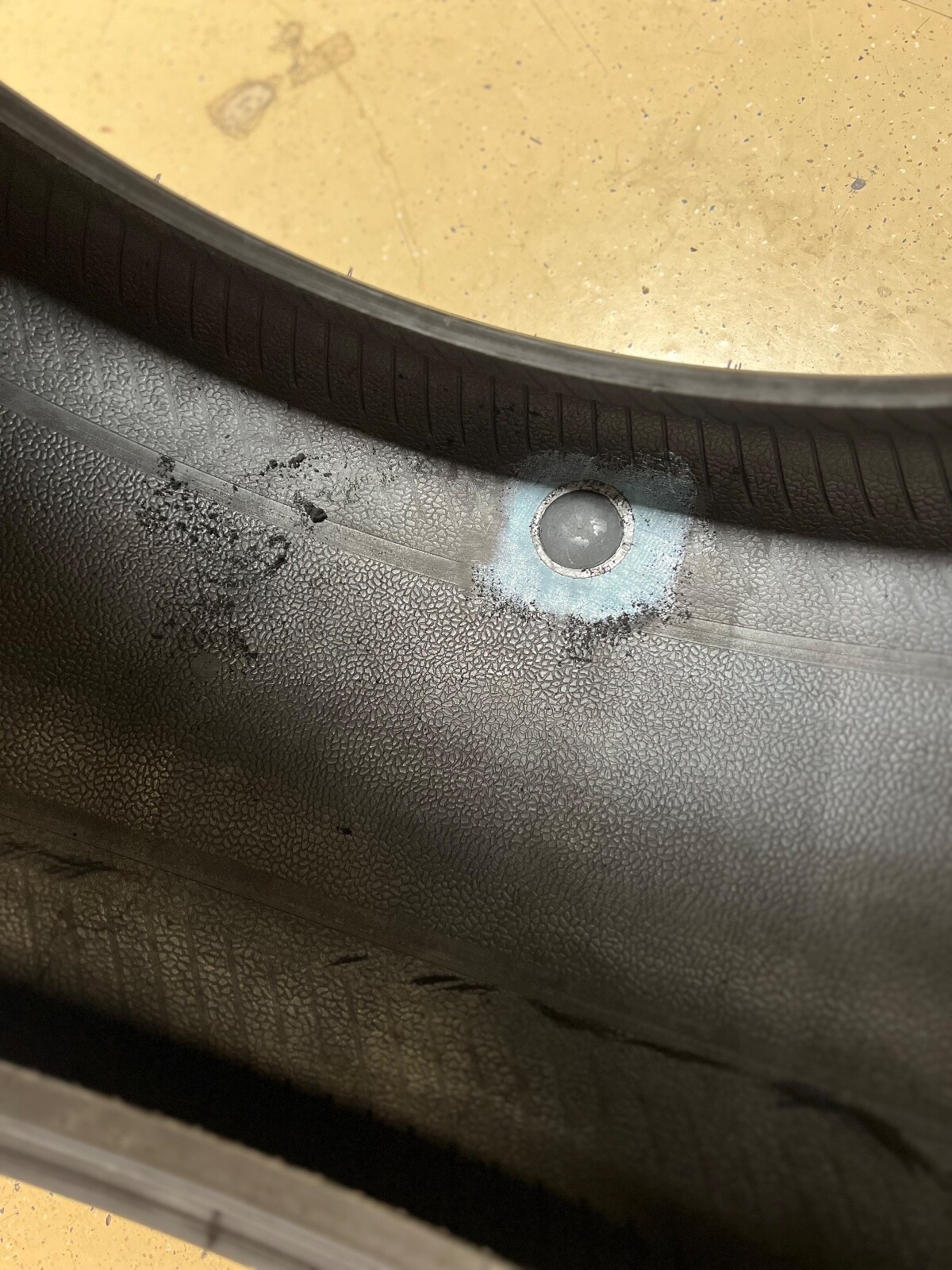 1 – NICE 315/30ZR21 XL (103Y) Pirelli P Zero PZ4 (ND0) Porsche OEM – 2073