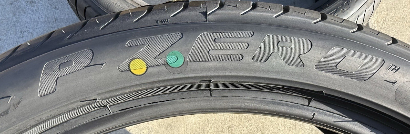 Set of TWO BRAND NEW 265/35R20 99Y Pirelli P Zero Tires 2653520