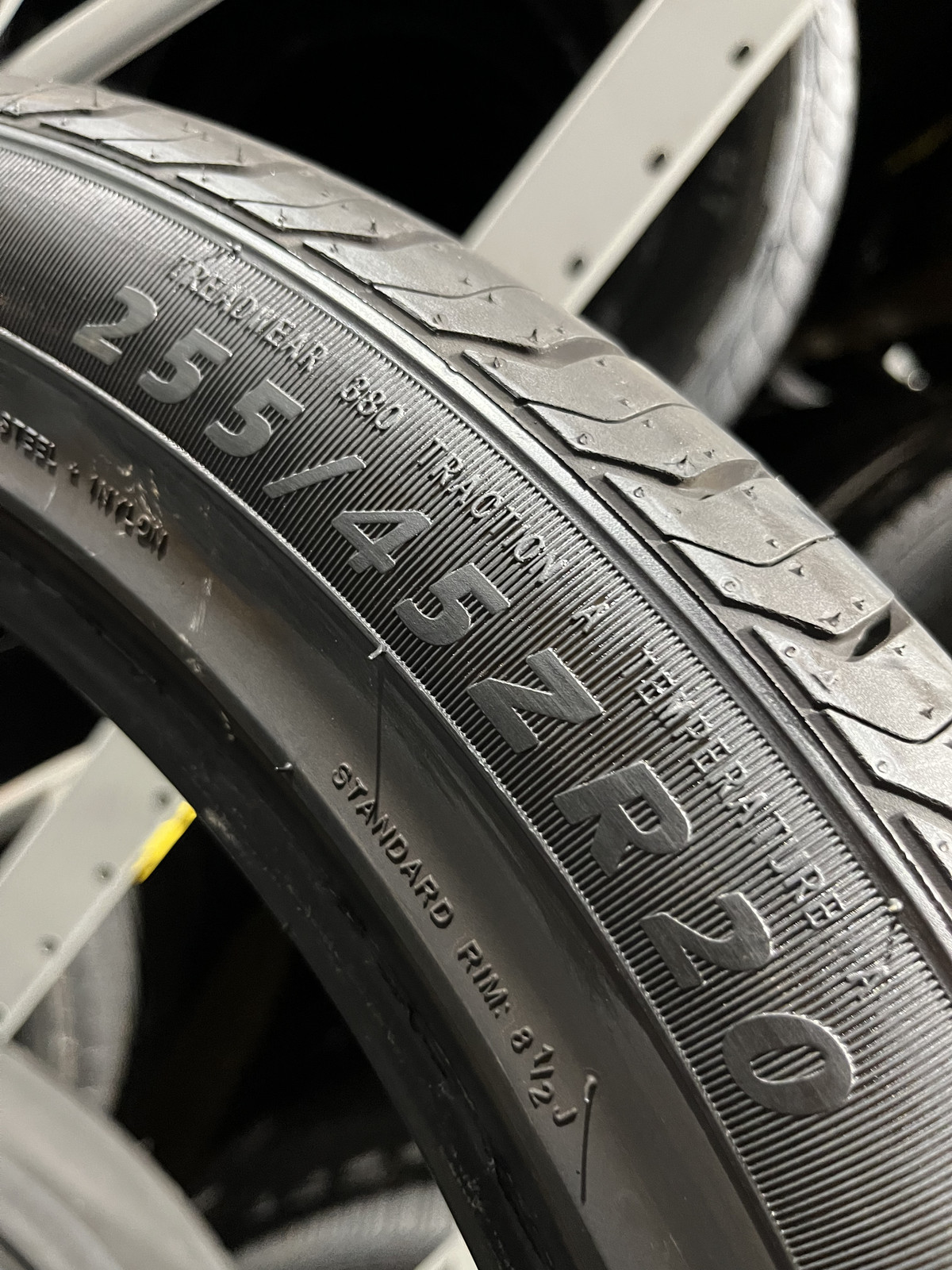 1 Tire Ironman IMove Gen 2 AS 255/45ZR20 105W DOT.3725 8/32 NO Patch
