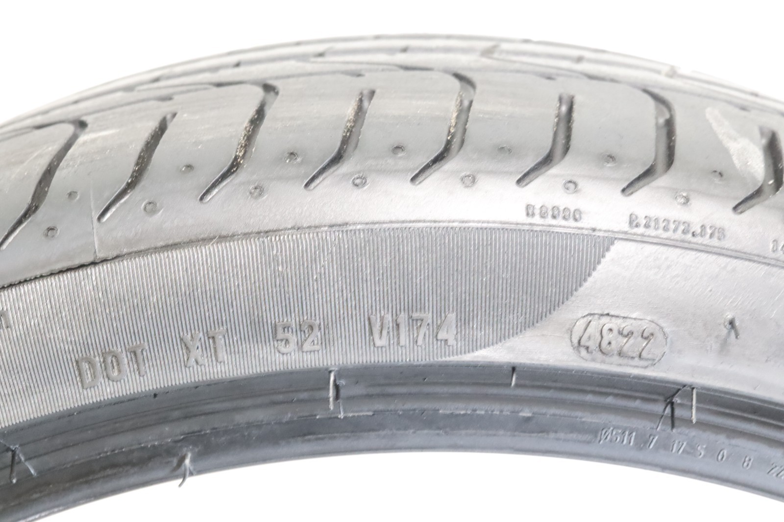 245/35ZR20 Pirelli Pzero Porsche N1 91Y 8/32 DOT 4822 M77