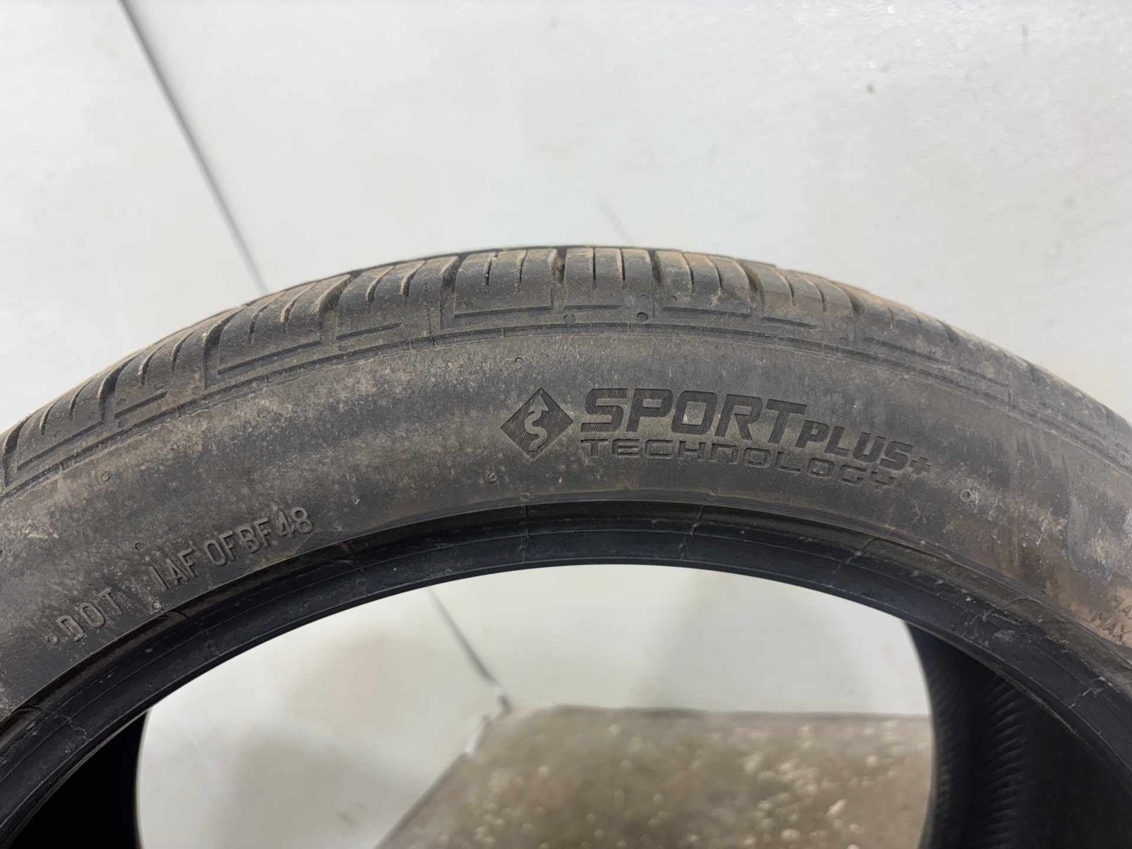 245/40ZR18 Continental ControlContact Sport SRS Plus 97Y Used Tire – 6.5/32