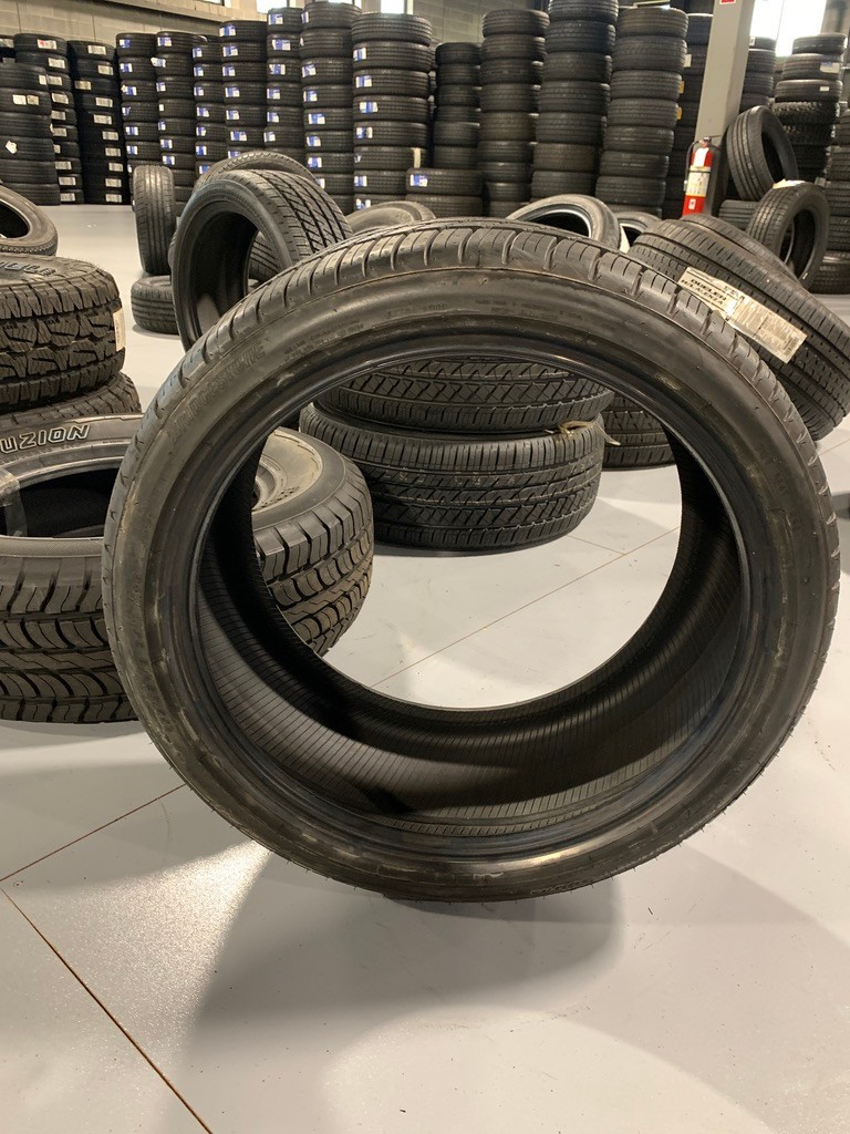 1 New 255 35 18 Bridgestone Potenza RE980AS Extra Load All Season Tire