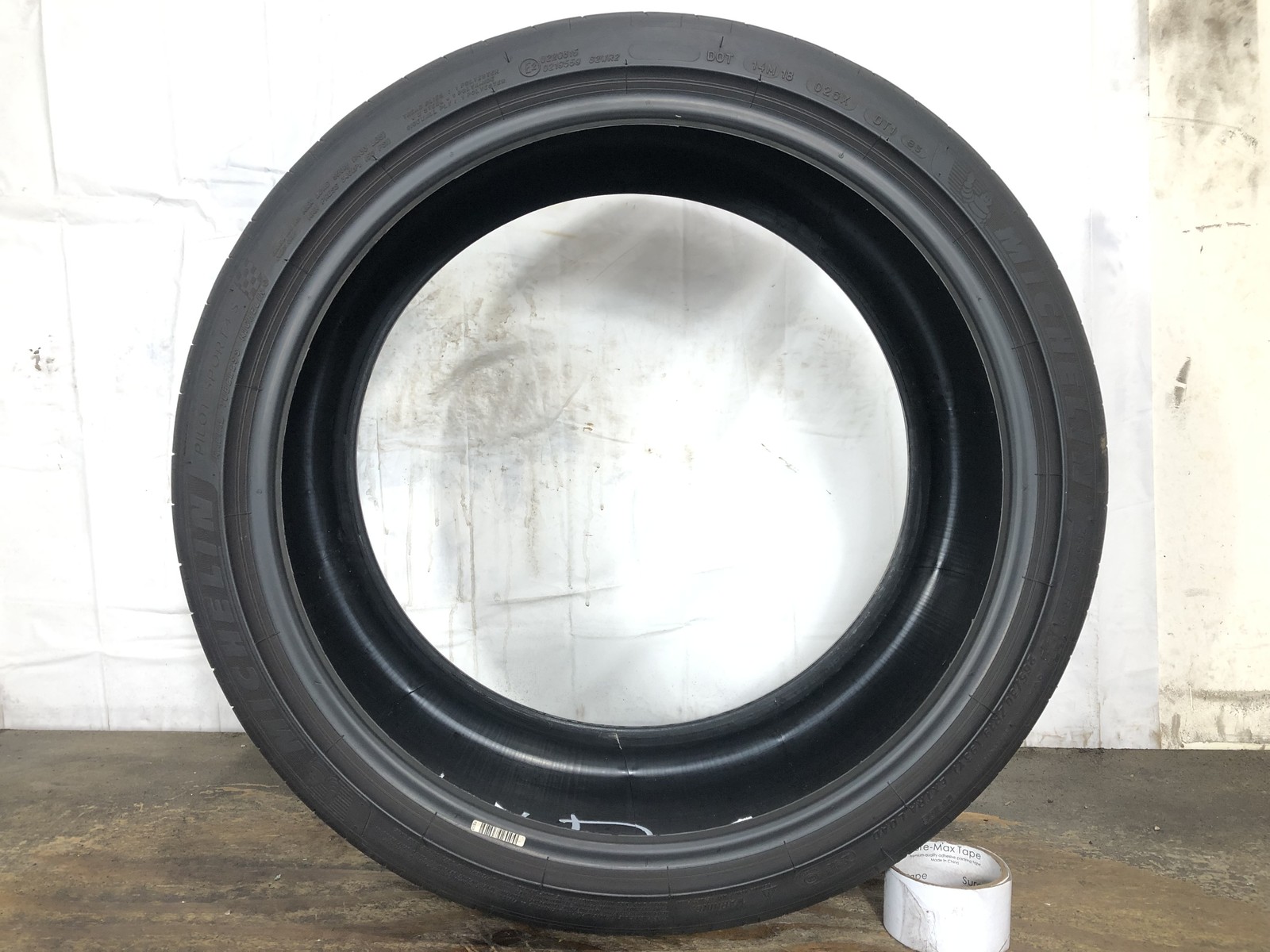 [2] Michelin Pilot Sport 4S P265/30ZR19 265 30 19 Tire 8.75/32