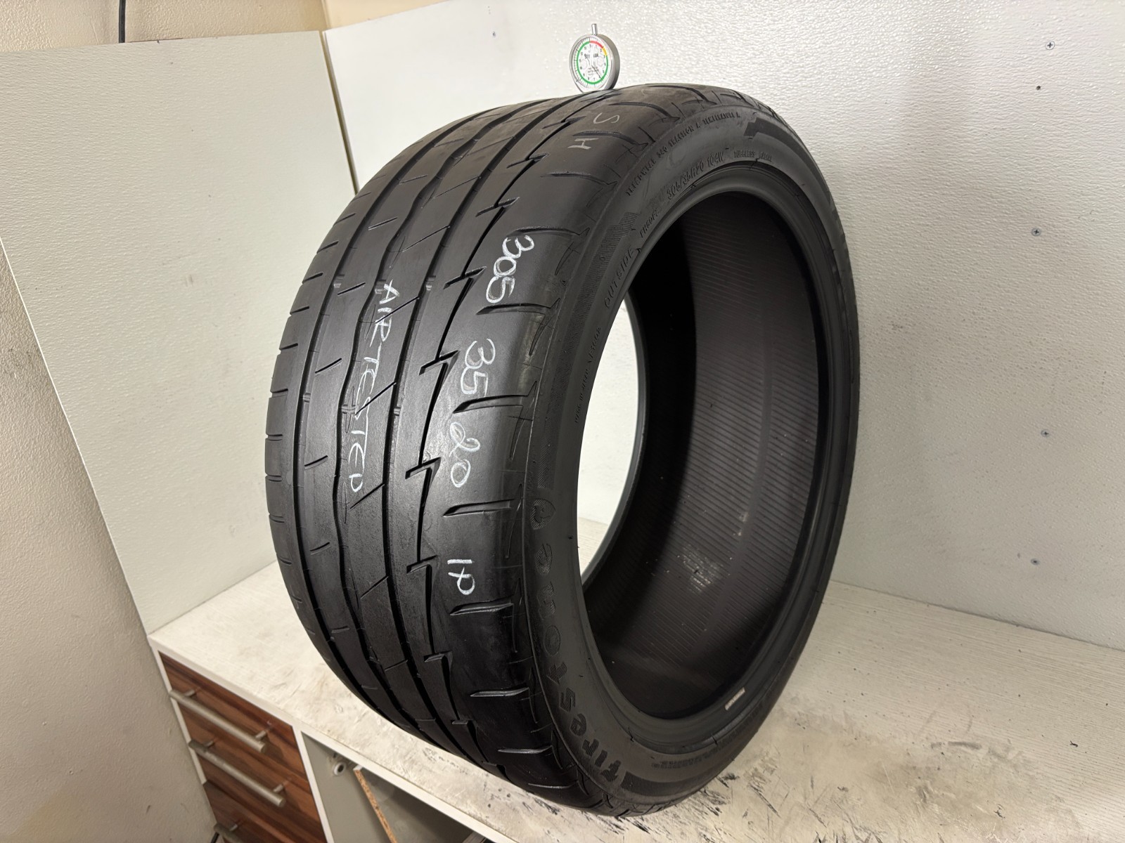 1 Tire 305 35 20 Firestone Firehawk Indy 500 (5.00-5.80/32=62-72% Tread Left)