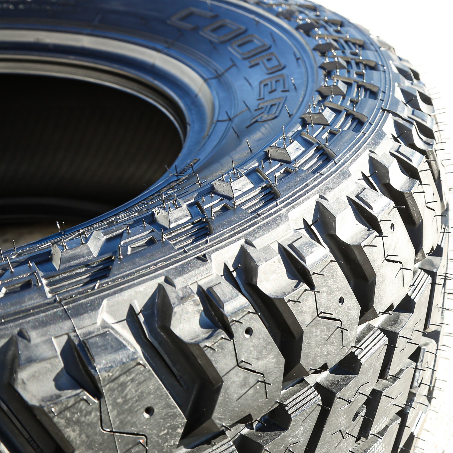 4 Tires Cooper Discoverer S/T Maxx LT 265/65R17 Load E 10 Ply AT A/T
