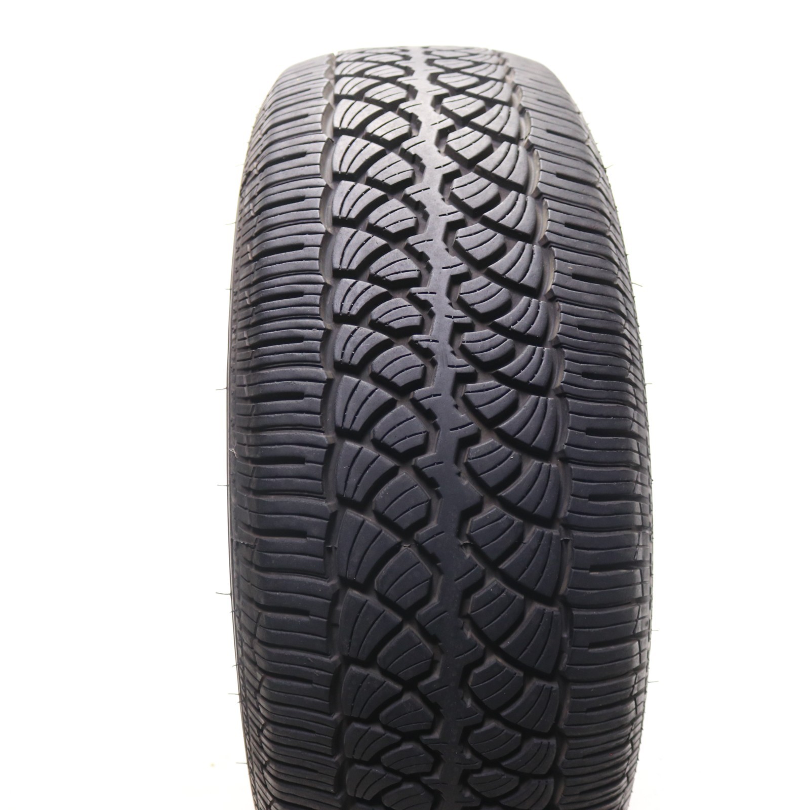 Used 235/70R15 Vogue Custom Built Radial VIII Gold Stripe 103T 8.5/32 No Repairs