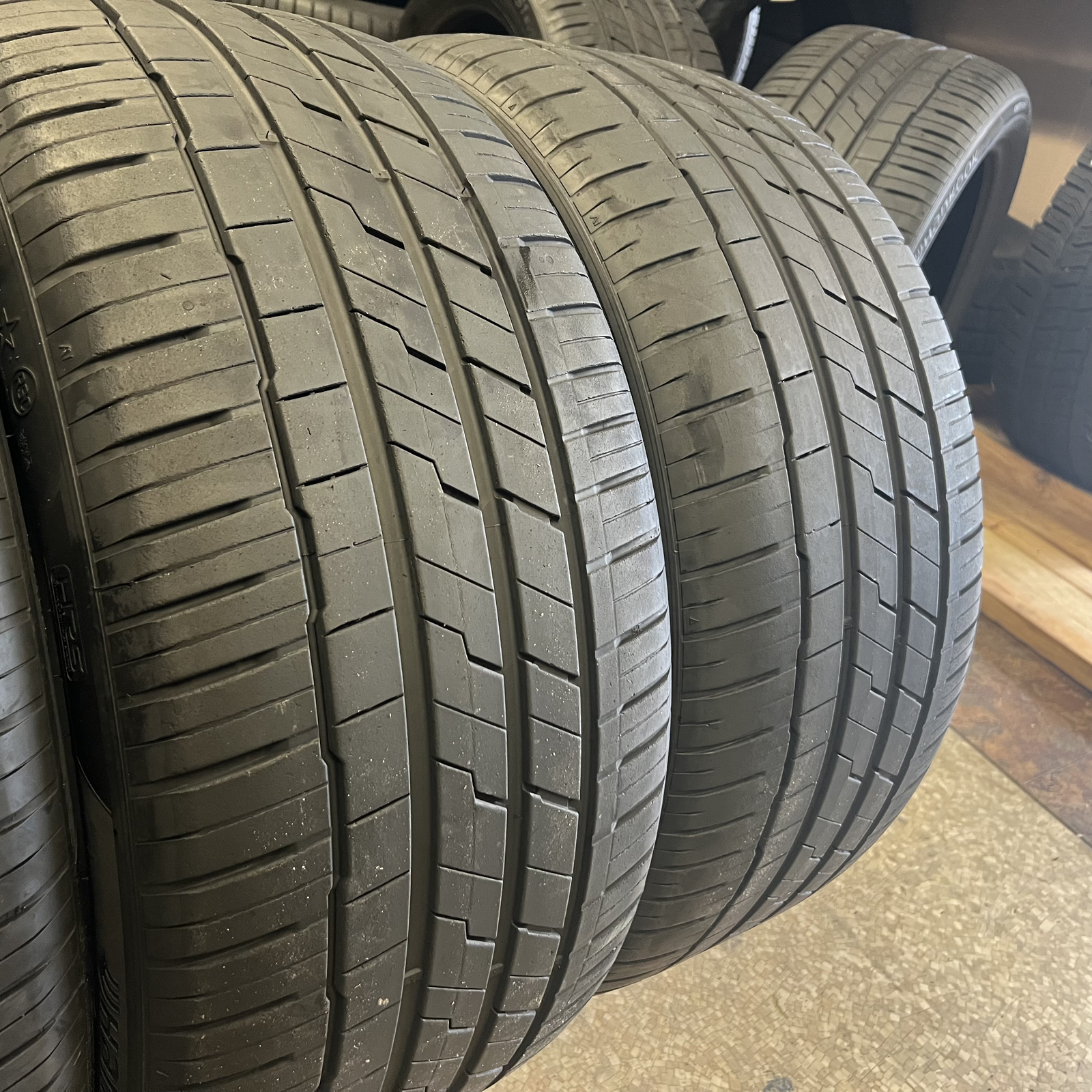 Set Of 4 Tires LikeNew Hankook Ventus S1 Evo3 SUV HRS BMW 275/40R21 & 315/35R21