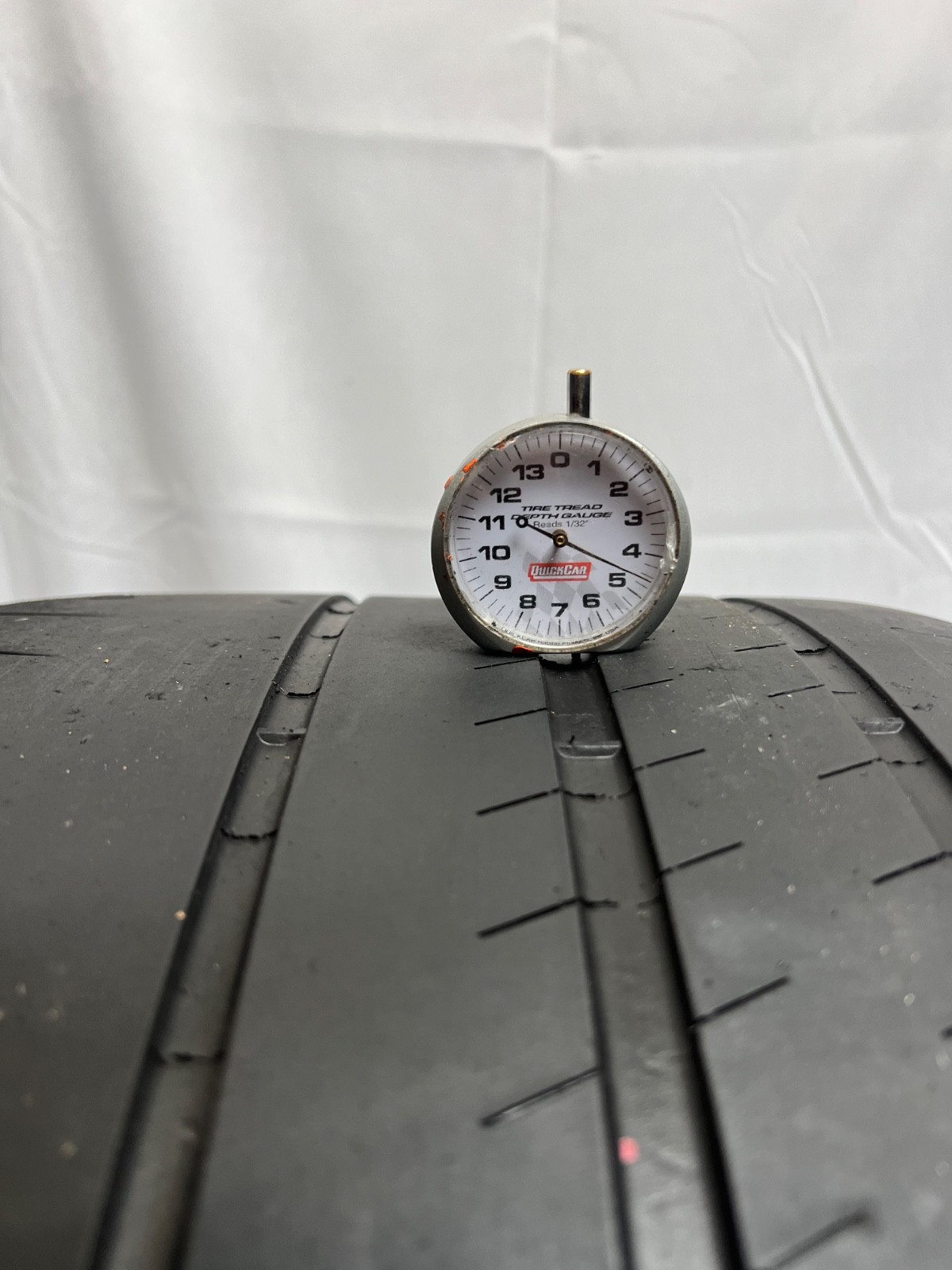 2 – NO REPAIRS 295/30ZR20 XL (101Y) Michelin Pilot Sport Cup 2 (N1) – 6108