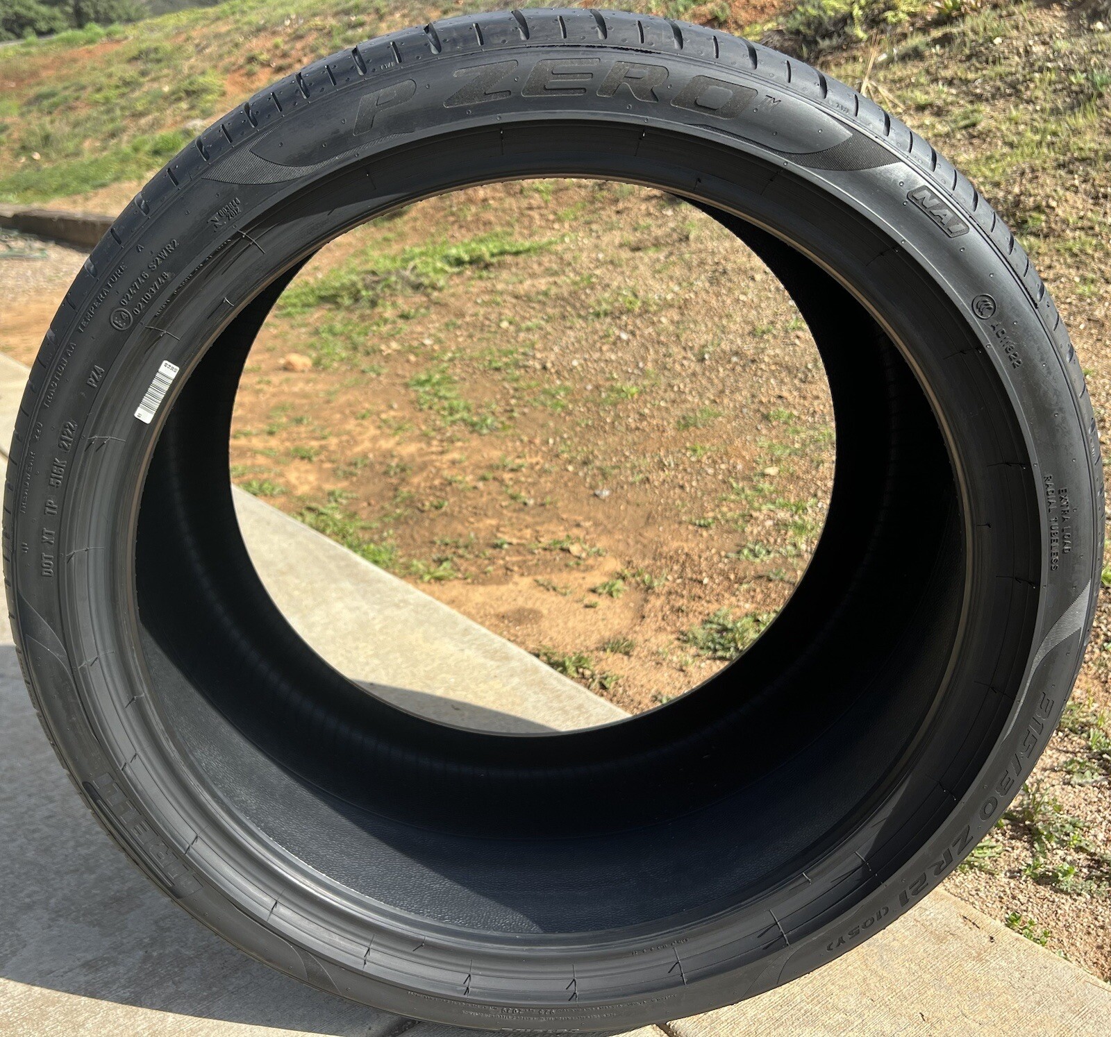 Set of TWO BRAND NEW 315/30ZR21 (105Y) Pirelli P Zero PZ4 Sport Tires 3153021