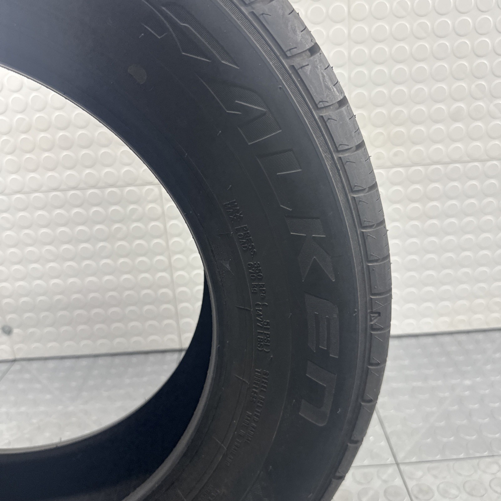 One (1) New Tire Falken Sincera SN250 A/S 215/60R/15 94T