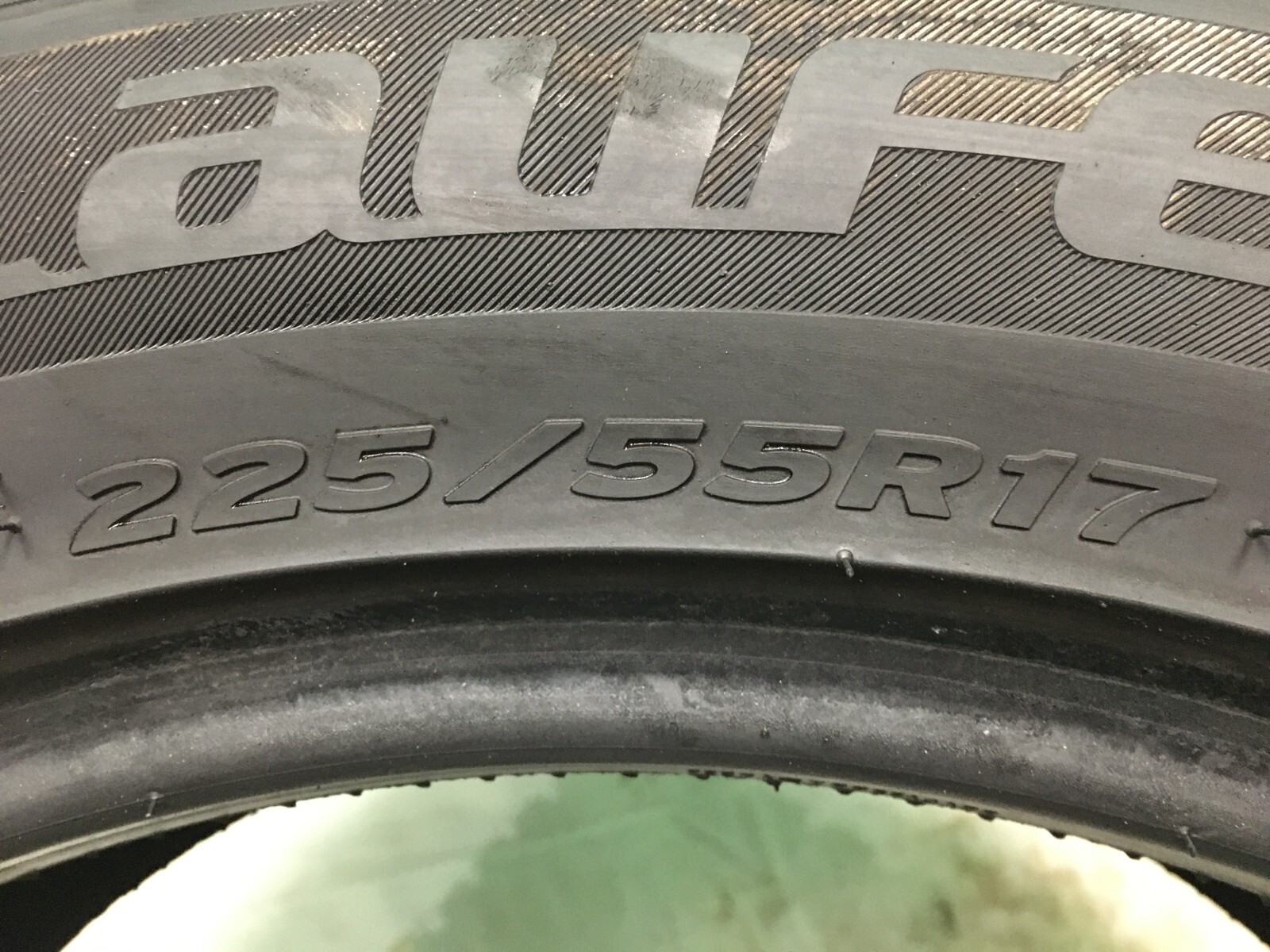 [2] Laufenn I Fit Ice P225/55R17 225 55 17 Tire 10.25-11.0/32