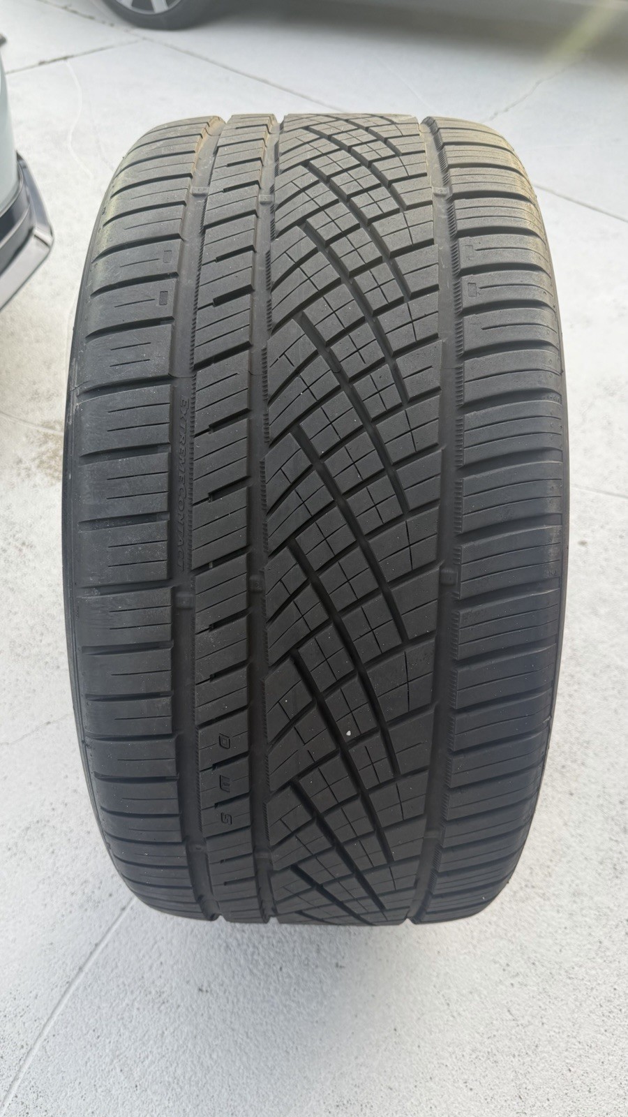 1 Used Continental ExtremeContact DWS 06 Plus 315/35ZR22 315/35/22 3153522 111Y