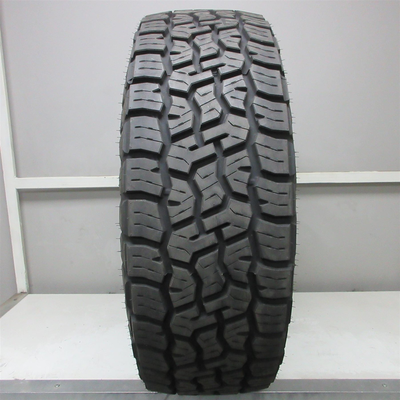LT295/70R18 Nitto Terra Grappler G3 129S 10 ply Used Tire (16/32nd) (QTY 1)