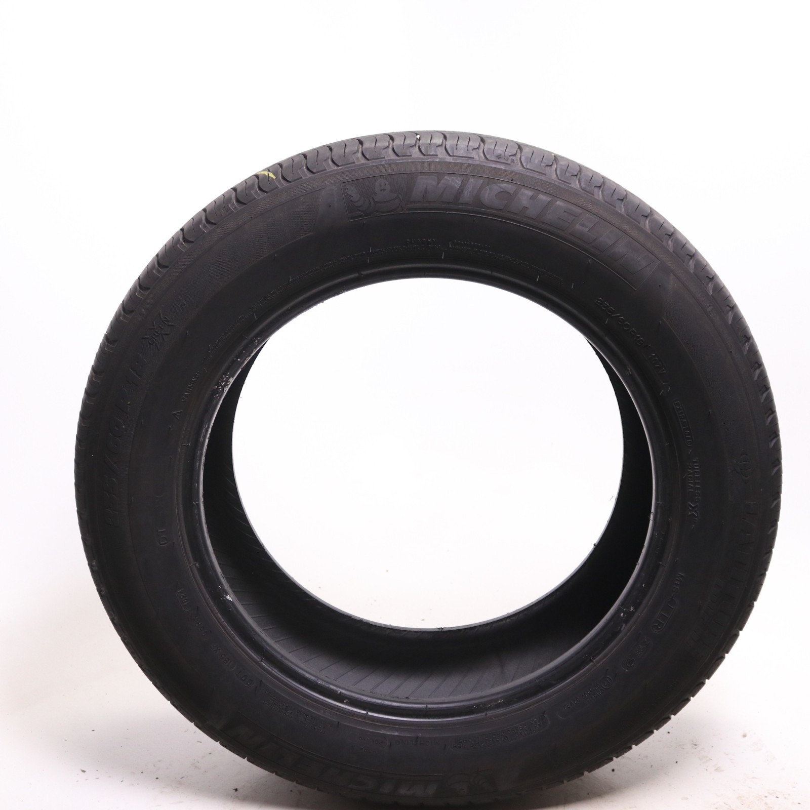 Set of 2 Used 235/60R18 Michelin Latitude Tour HP J LR – 107V – 7.5-8/32
