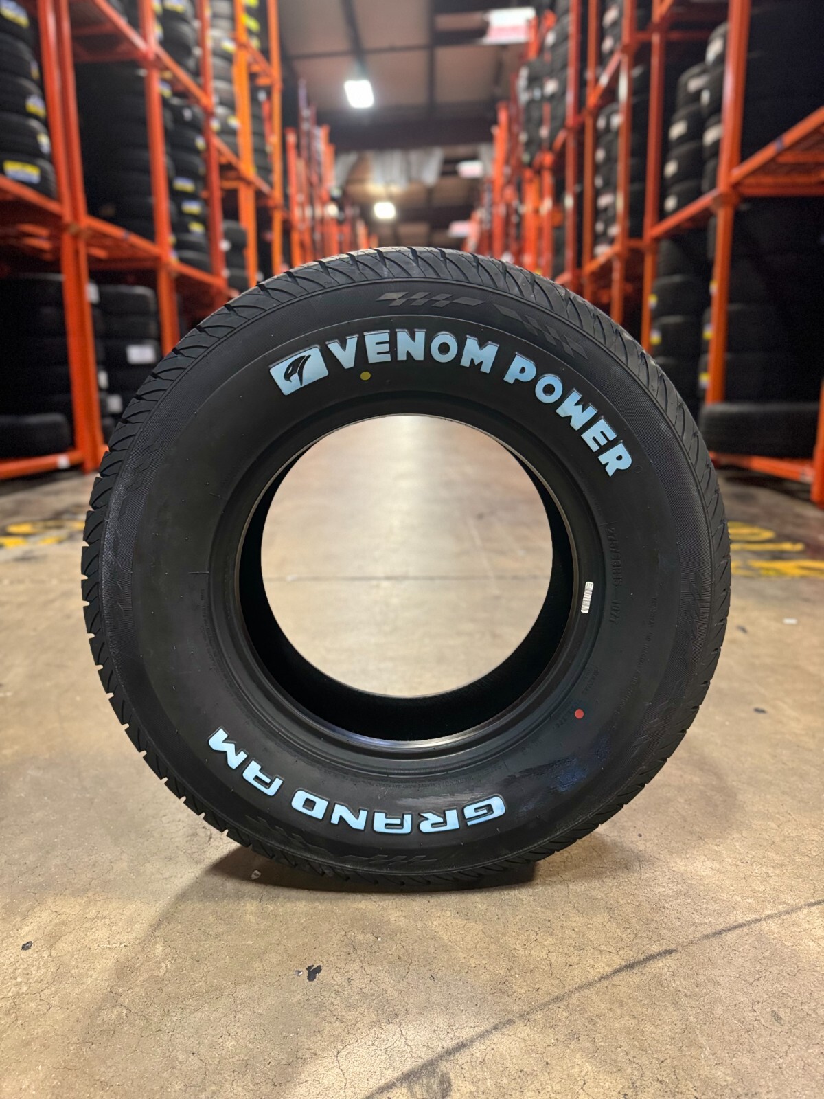1 NEW 275/60R15 VENOM GRAND AM WHITE LETTER ALL SEASON TIRE 275 60 15 2756015