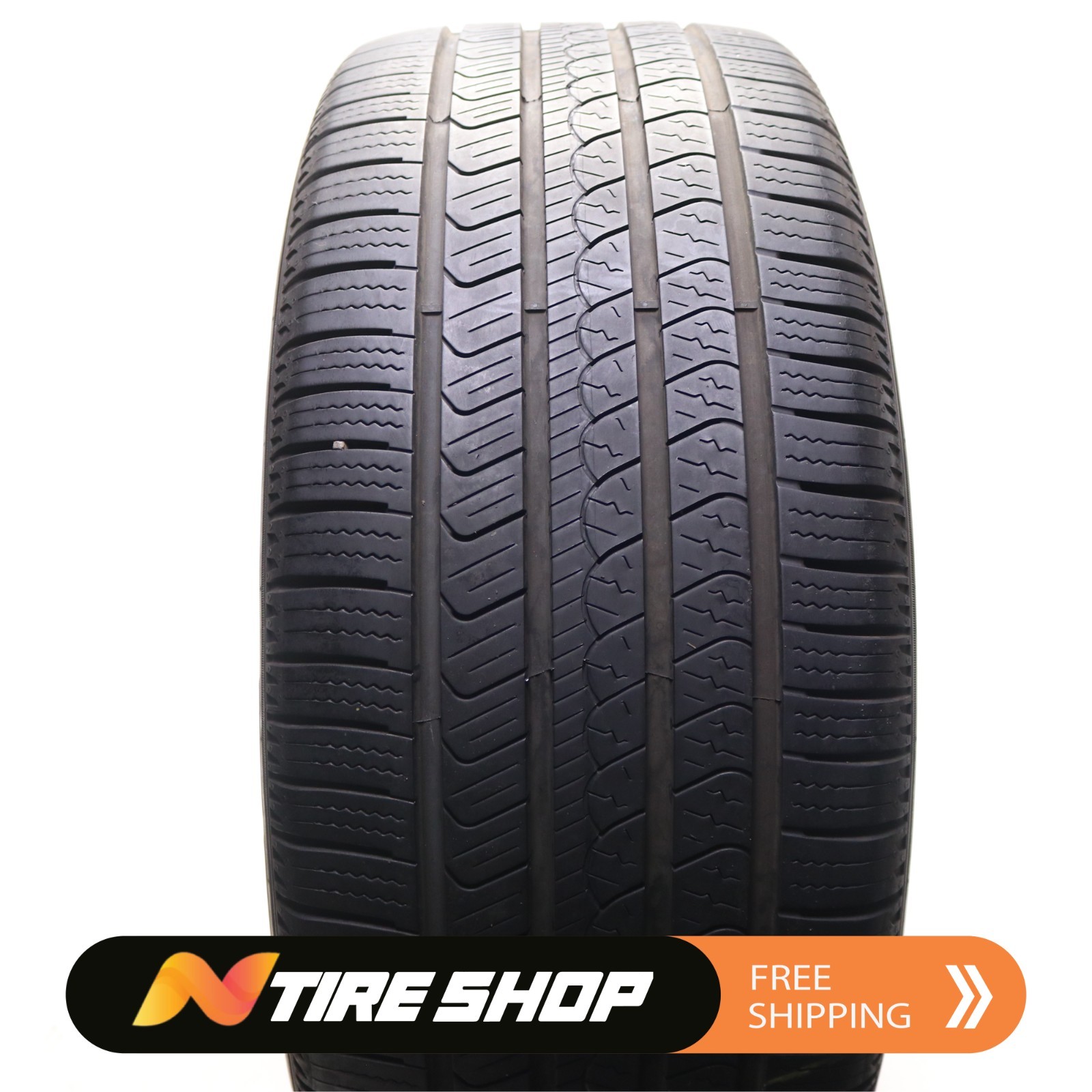 Set of 2 Used 235/65R17 BFGoodrich Advantage T/A Sport LT – 104T – 7.5-8.5/32