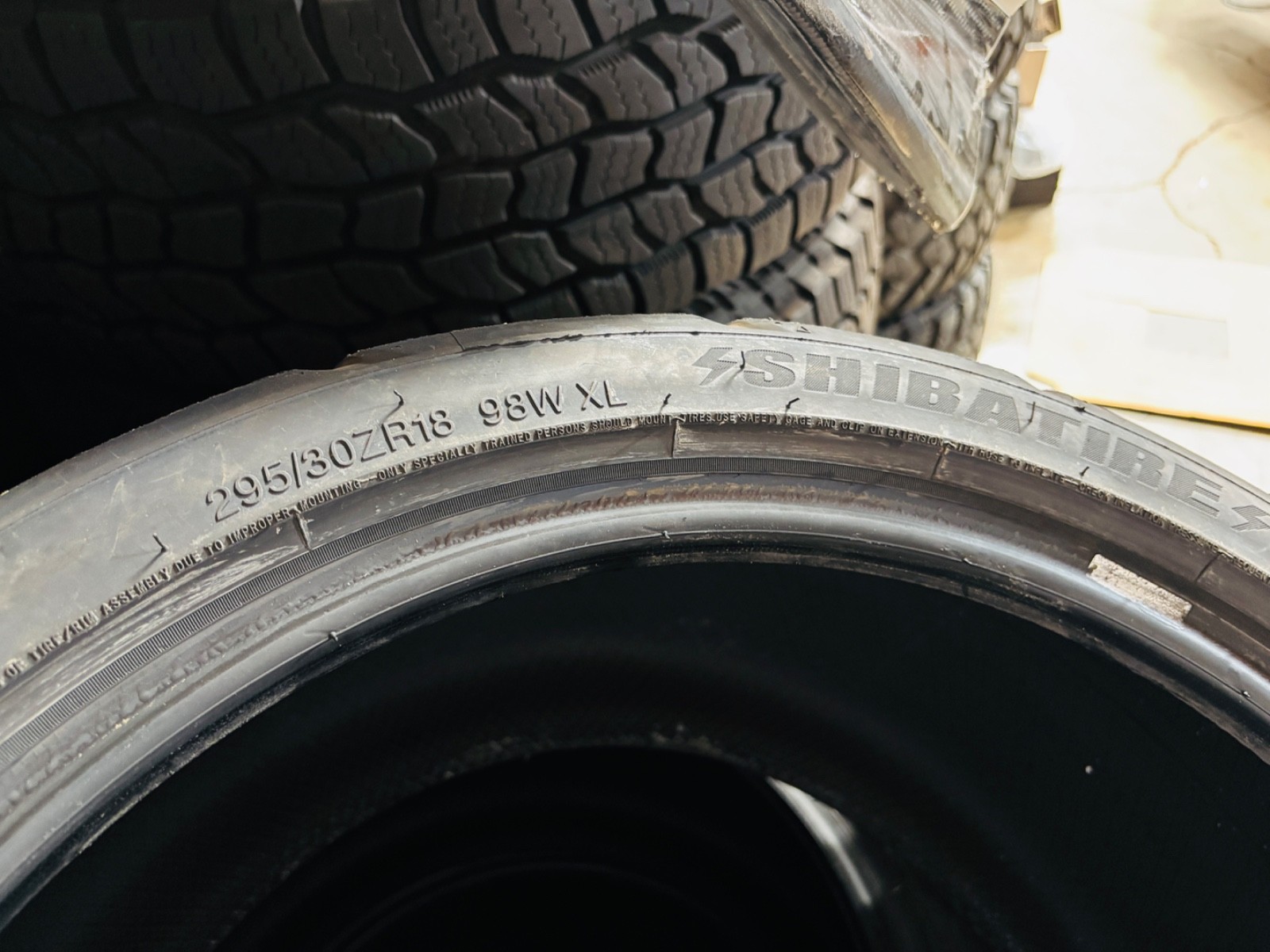 4x Rydanz Shibatire 295/30R18 Revimax R31 Red Label 200TW Motorsport Track Tires