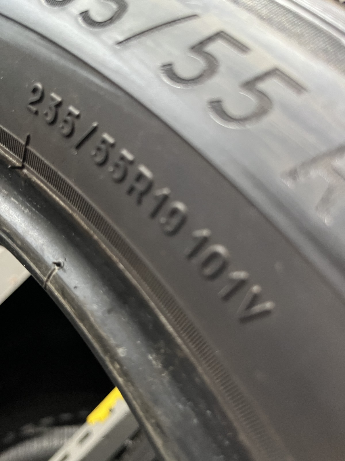 1 Tire Michelin Primacy A/S 235/55R19 101V DOT.5025 8.75/32