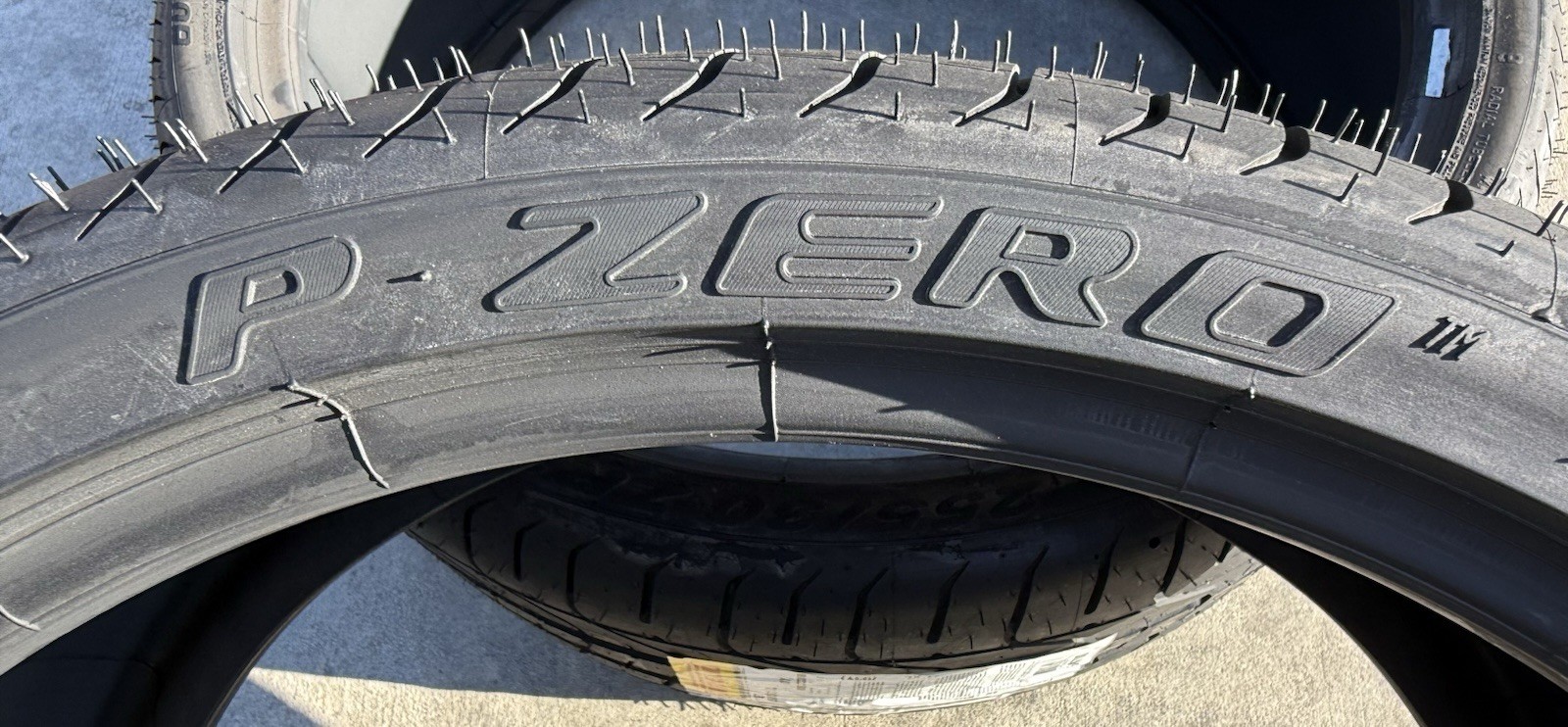 4X NEW Pirelli P Zero Tires 2X 255/30ZR21 & 2X 335/25ZR22 Ferrari Lambo Porsche
