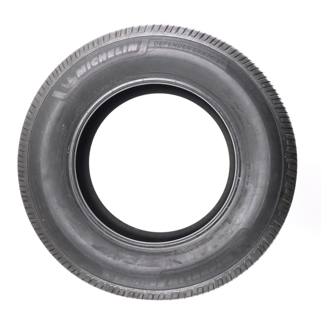 Used 275/65R18 Michelin Defender LTX M/S 2 116T – 12/32