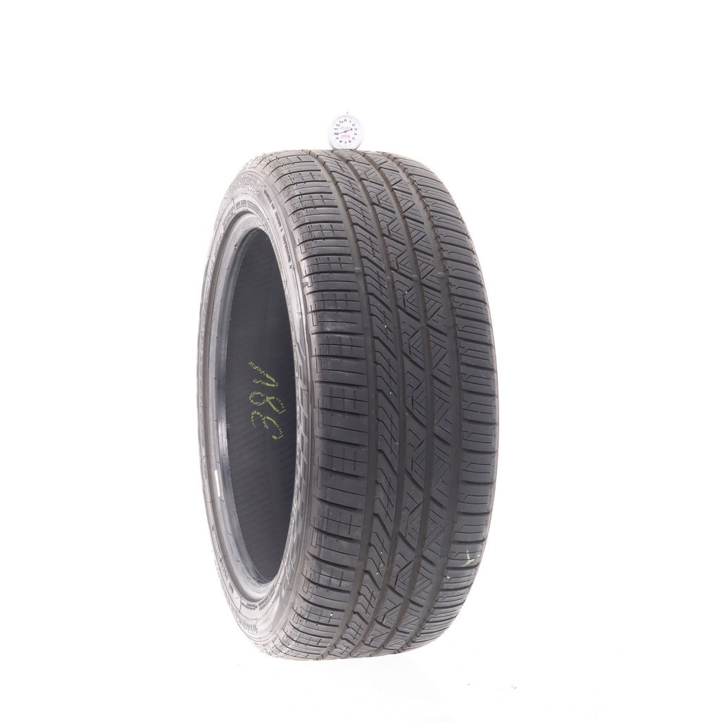 Set of (4) Used 245/45ZR19 Road Hugger GTZ 102W – 9-9.5/32