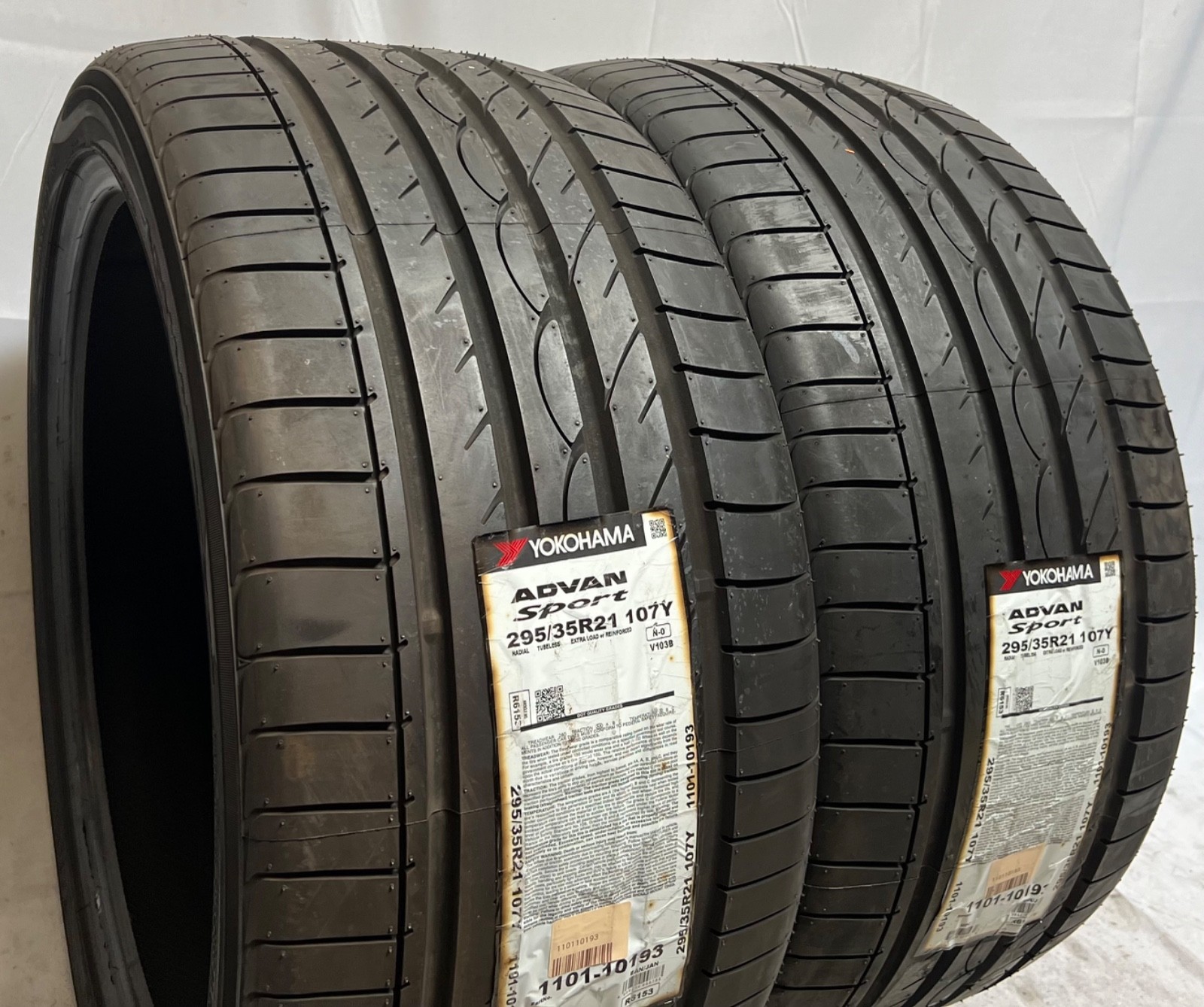 2 – NEW 295/35R21 XL (107Y) Yokohama Advan Sport V103B (N-0) Porsche OEM – 5105