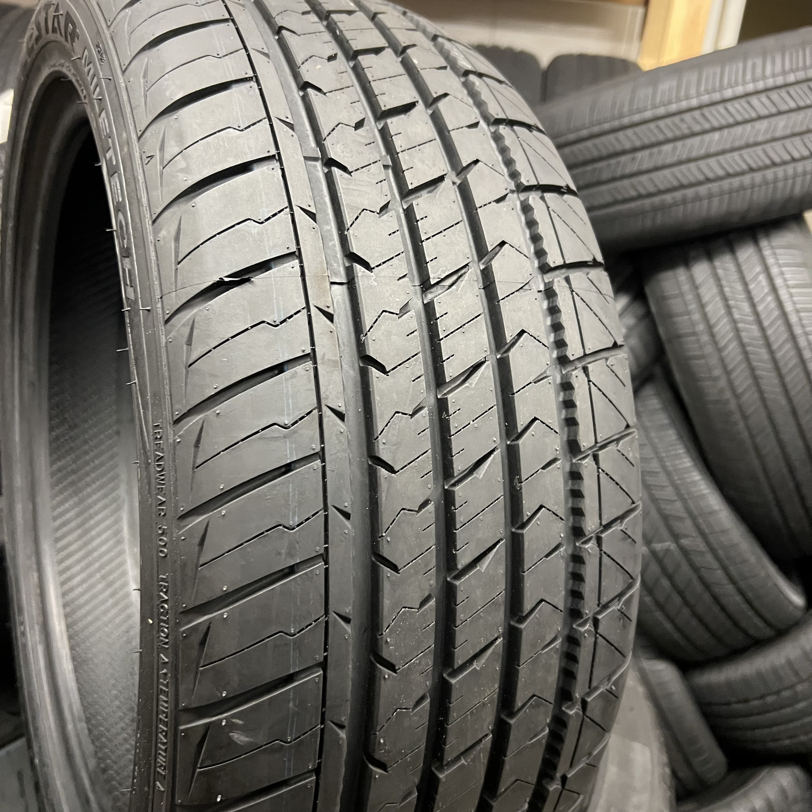 1 Tire New Milestar Miletech Interceptor As810 235/45ZR18 98Y DOT.2524 10/32 New