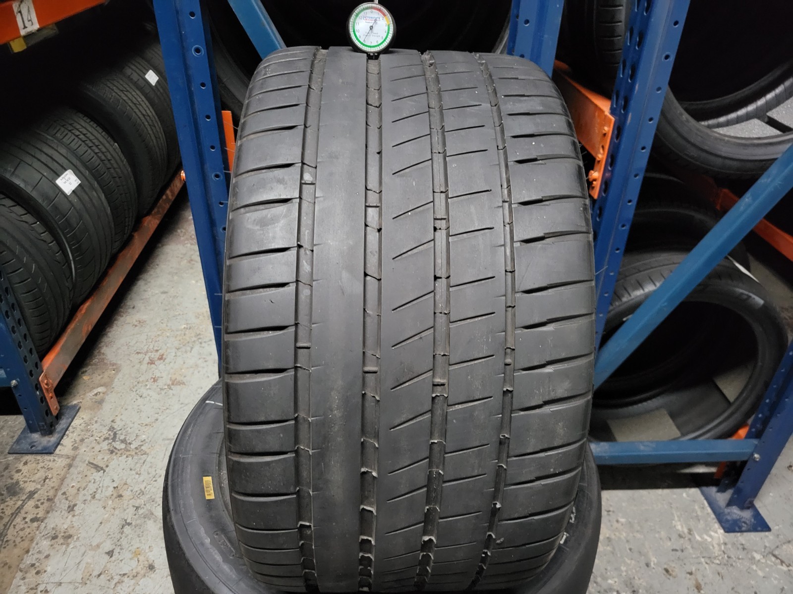 1 SUPER NICE 305/30/20 MICHELIN PILOT SPORT 4 S N0 305/30ZR20 102Y 8/32 3053020