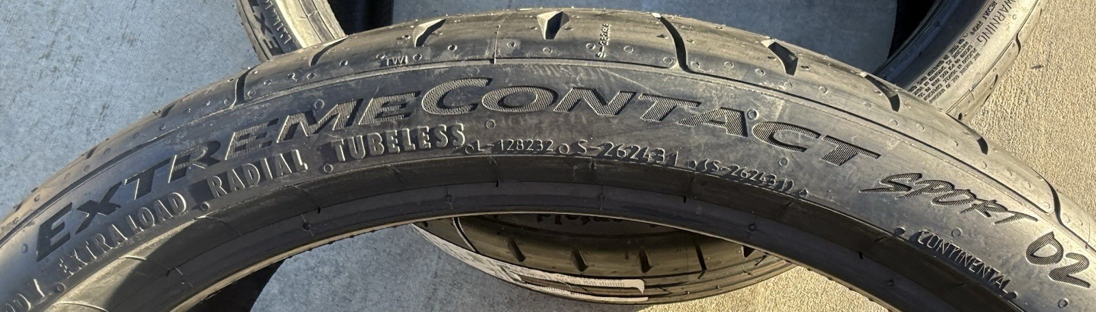 Set of TWO BRAND NEW 245/30ZR20 90Y Continental ExtremeContact Sport 02 Tires