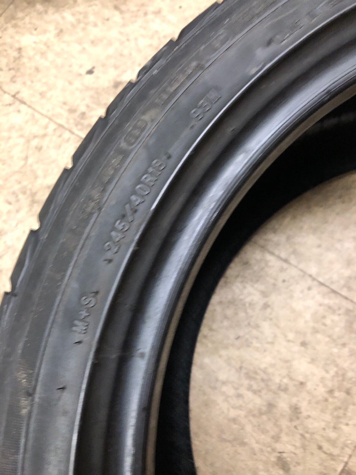 1 Goodyear Eagle Sports 245/40/18 2454018 245/40R18 6-6/32