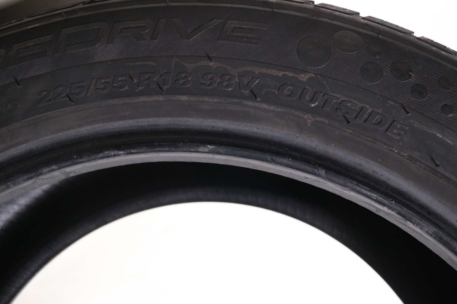 Set of 2 Used 225/55R18 SureDrive Touring A/S – 98V – 10.5-11/32