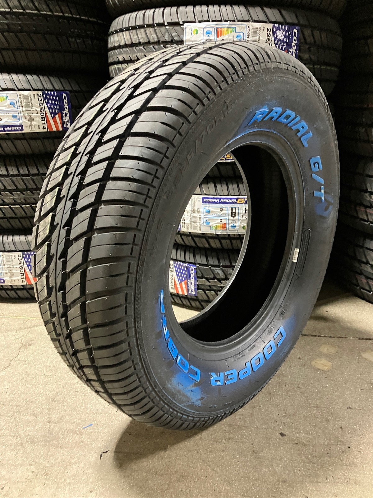 2 New 225 70 15 Cooper Cobra Radial G/T Raised White Letter All Season Tires