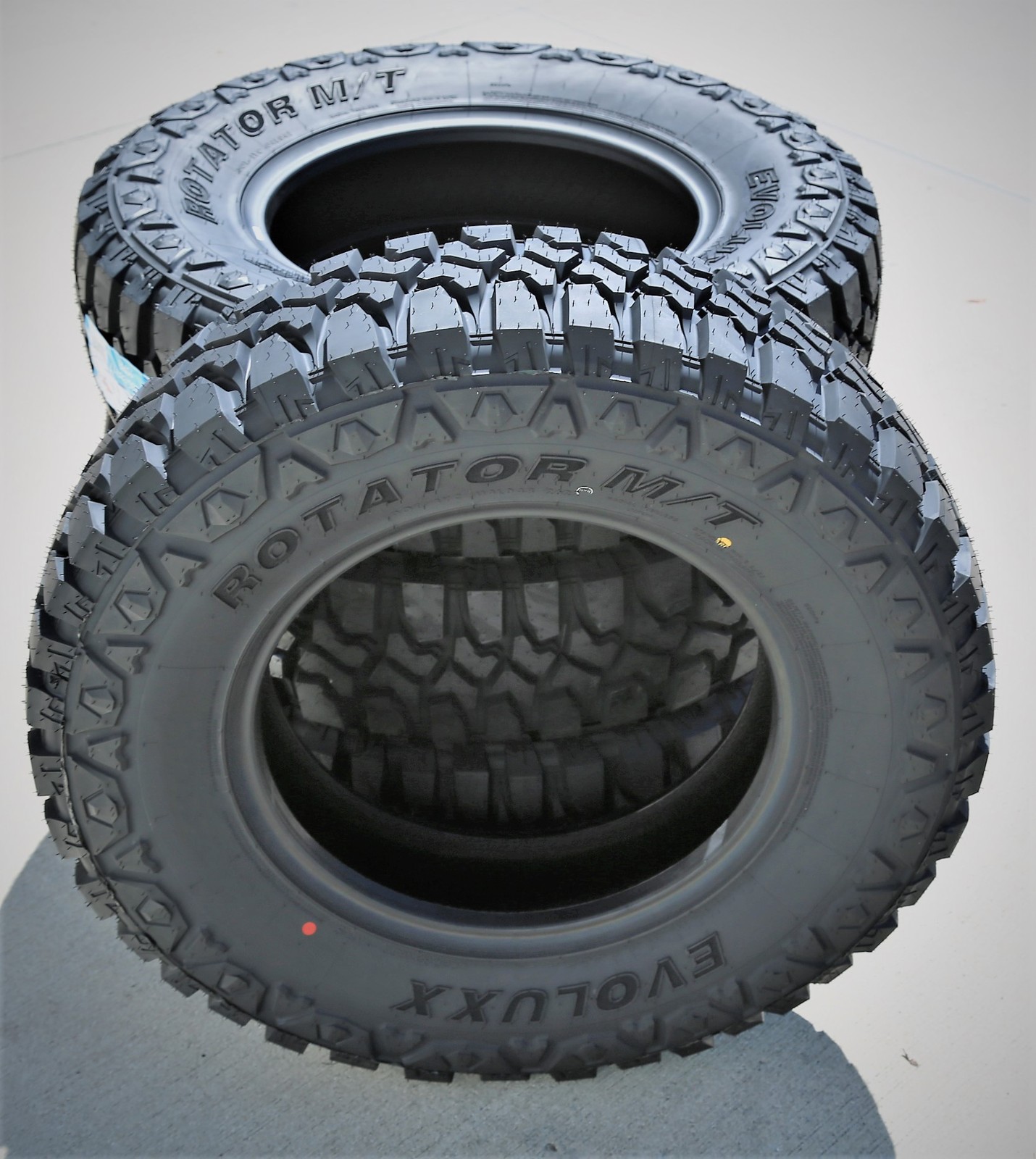6 Evoluxx Rotator M/T 33X12.50R17 120Q E 10 Ply Light Truck Tires