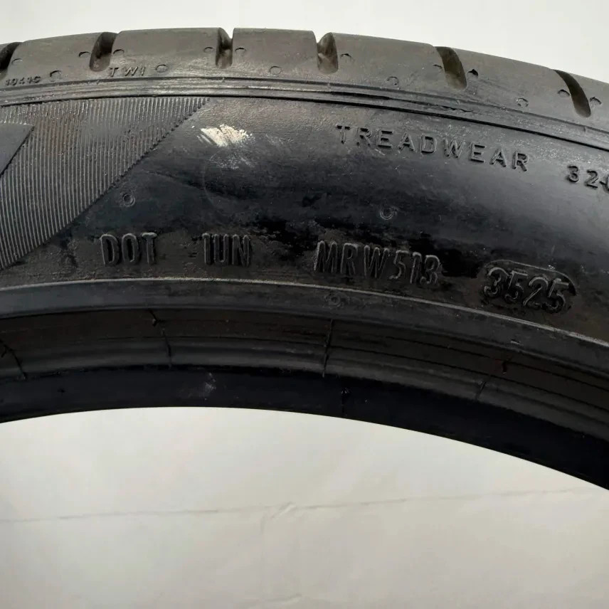 Used 315/35R21 Pirelli P Zero PZ4 Run Flat 111Y 8.5/32 (DOT 25)