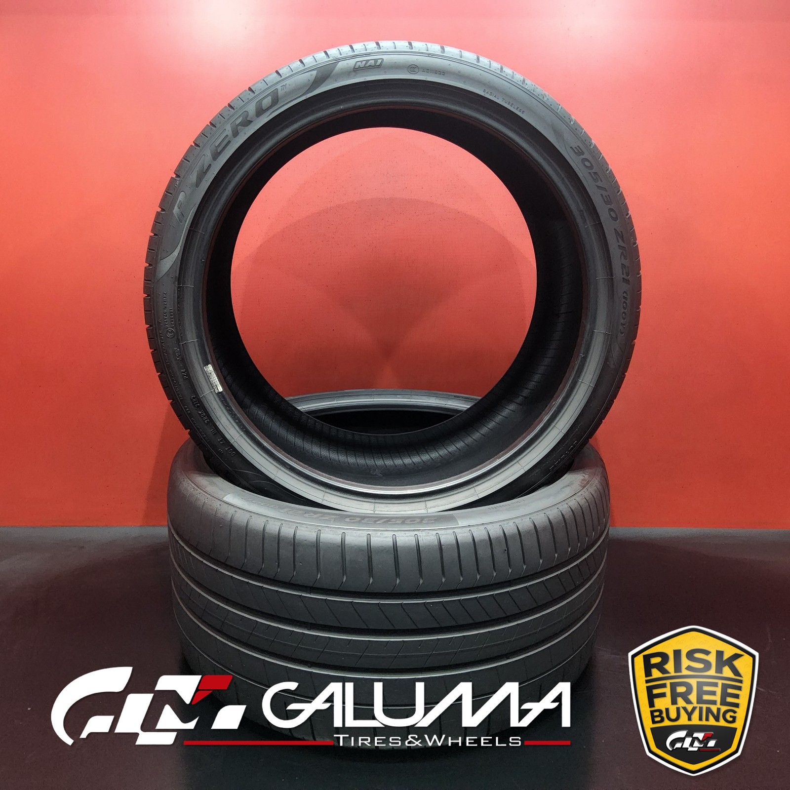 Set of 2 Tires LikeNEW Pirelli P Zero PZ4 NA1 305/30ZR21 305/30/21 3053021 92284
