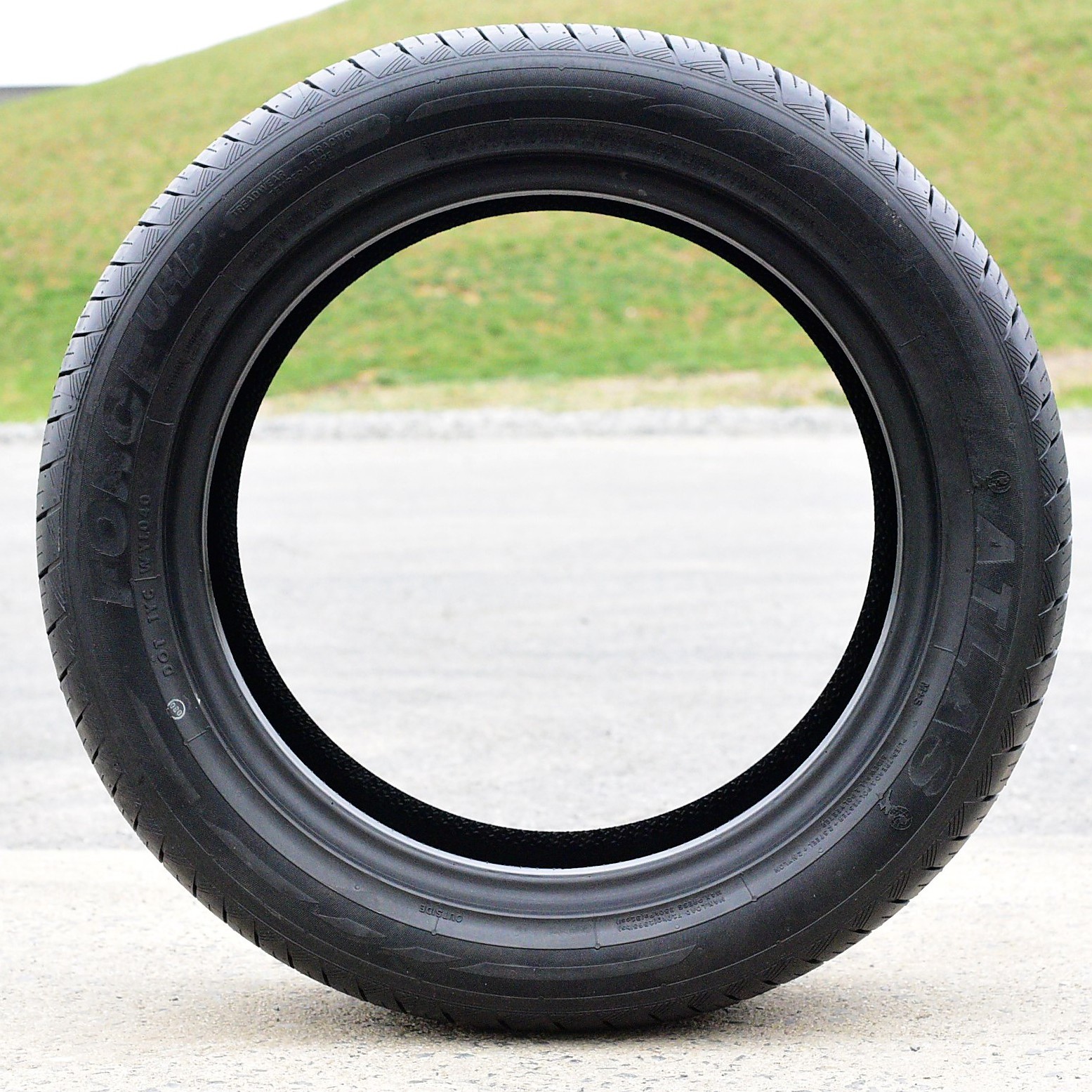 4 Atlas Force UHP 2x 245/45R20 ZR 103Y 2x 255/45R20 105Y Performance Tires