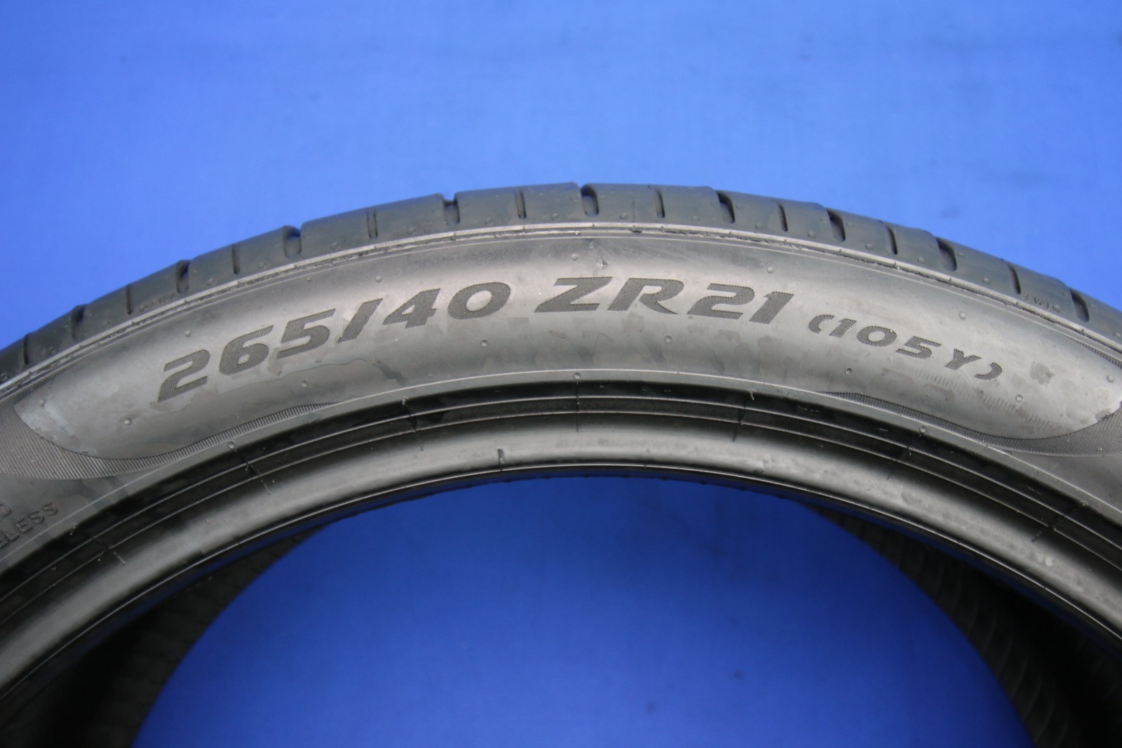 1 Used Pirelli Pzero MGT1 PZ4 265/40ZR21 265/40/21 2654021 105Y