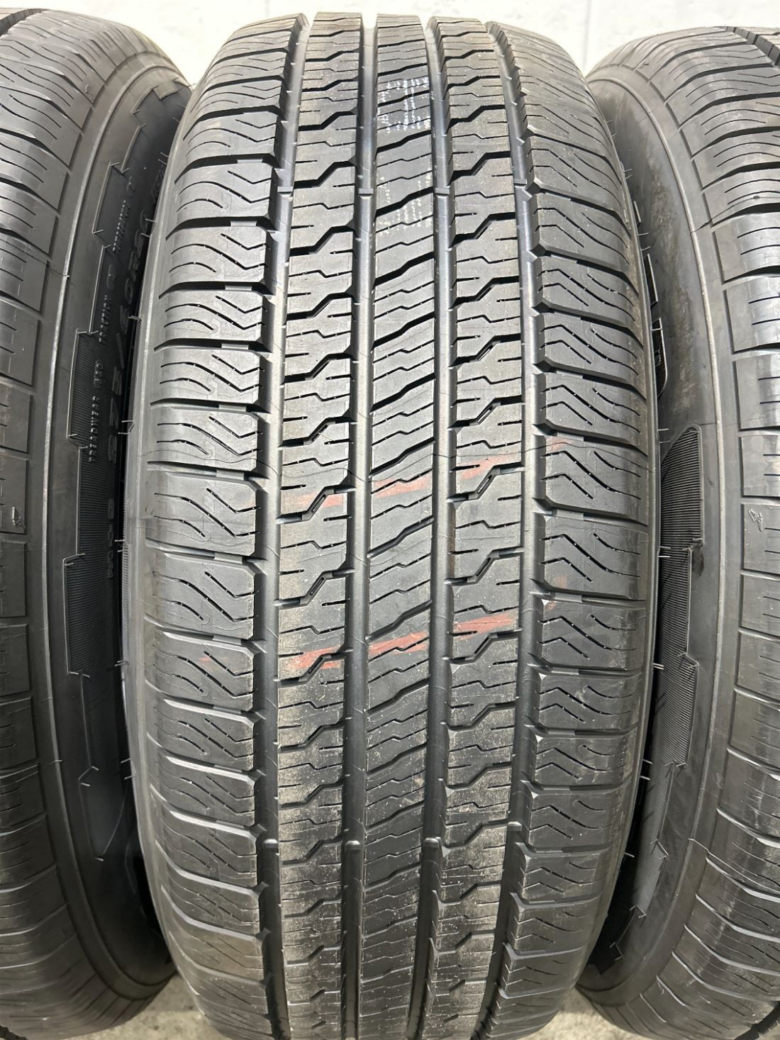 4x P275/60R20 Goodyear wrangler Territory HT 11/32 115 H New Tires 2756020
