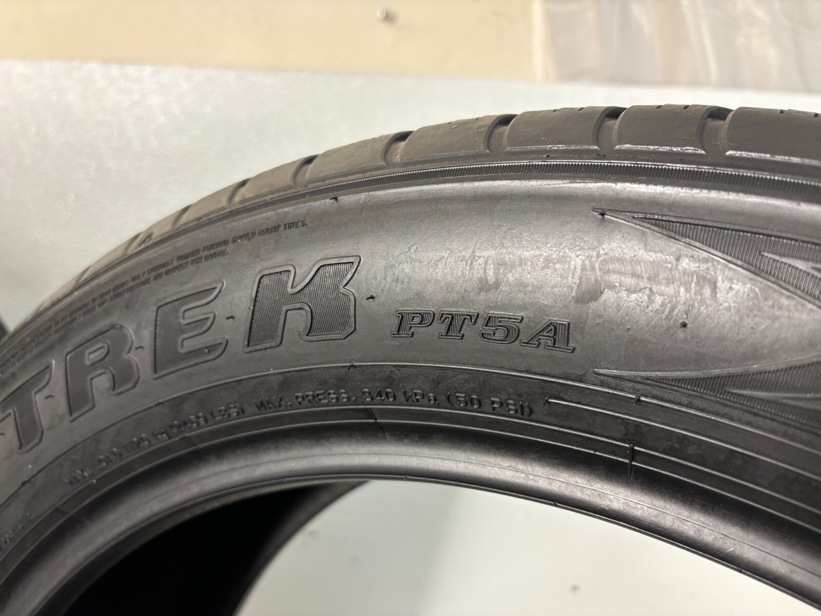 NO SHIPPING ONLY LOCAL PICK UP Set 4 Tires 265 50 22 Dunlop Grandtrek PT5A