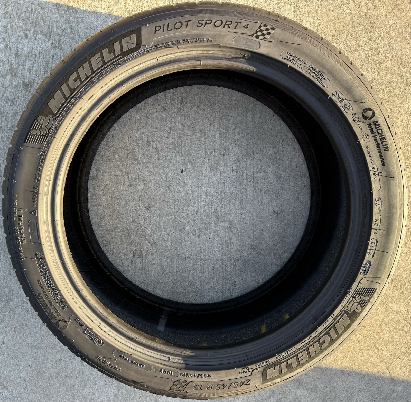 FOUR BRAND NEW 245/45R19 102Y Michelin Pilot Sport 4 Noise Cancelling Tires