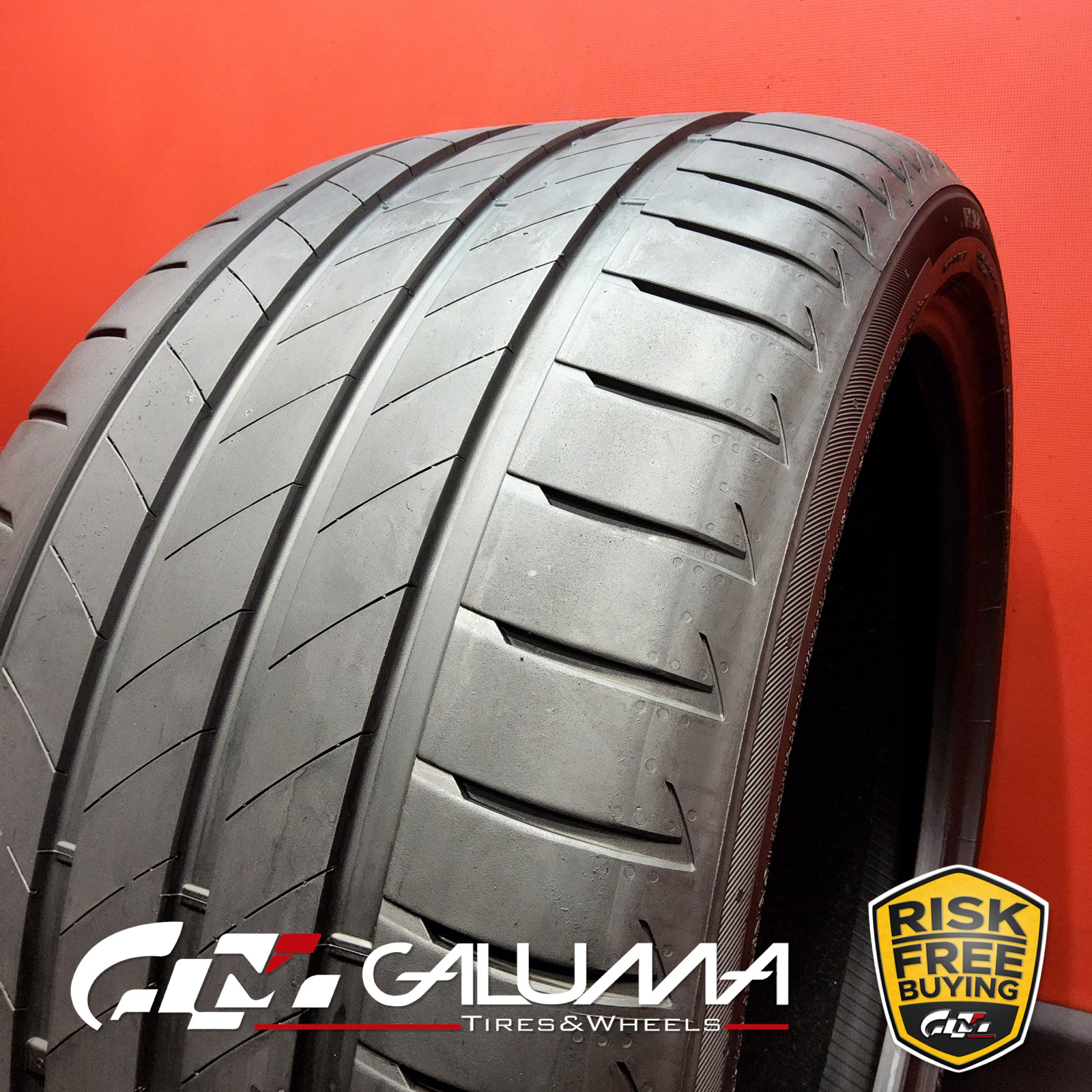 1 (One) Tire Bridgestone Turanza T005 MO-S 285/35R20 285/35R20 2853520 #87376