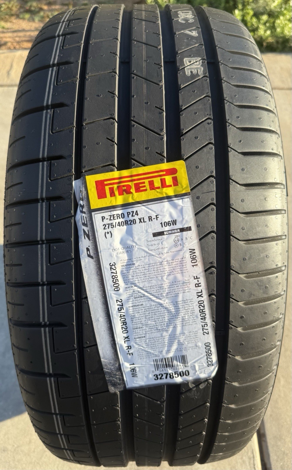 Set of TWO BRAND NEW 275/40R20 Pirelli P Zero PZ4 Run Flat RF RFT BMW Tires