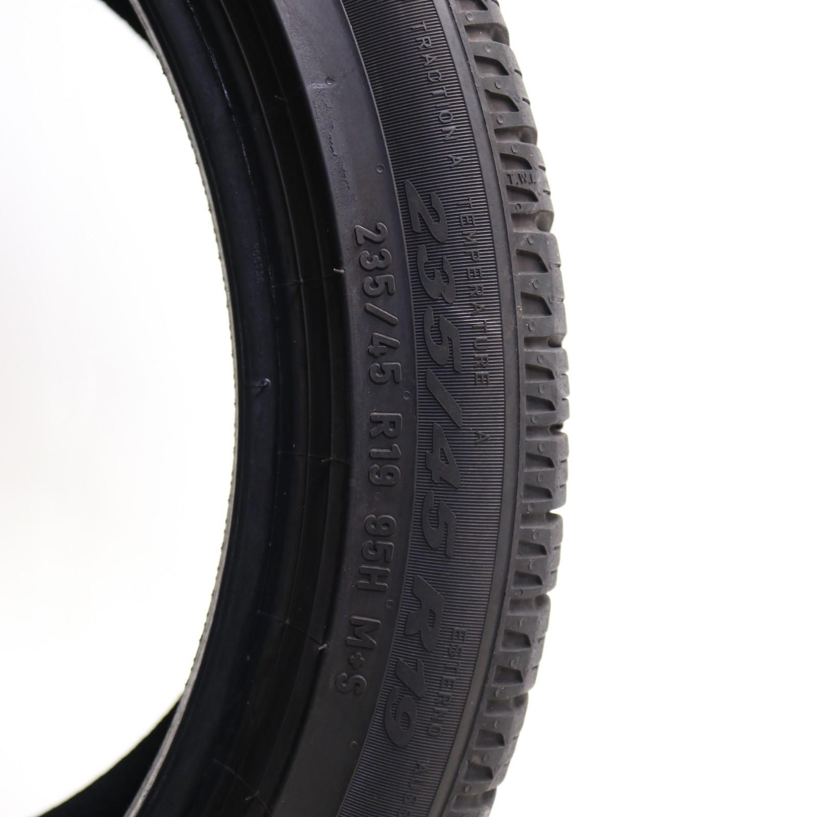 Set of 4 Used 235/45R19 Pirelli Scorpion AS Plus 3 – 95H – 10-10.5/32 No Repairs