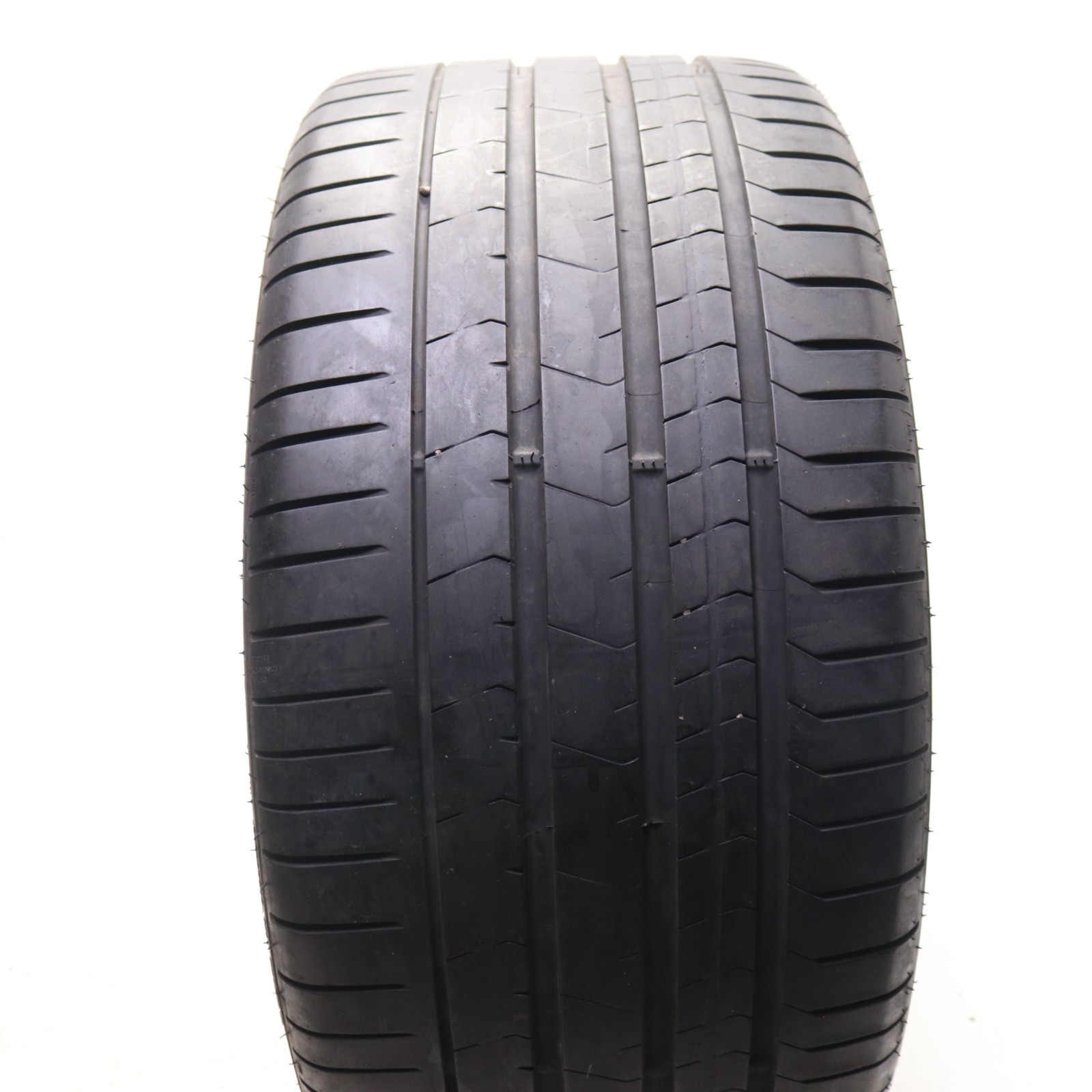 Set of 2 Used 315/30ZR22 Pirelli P ZERO PZ4 * – 107Y – 5.5-6.5/32 No Repairs