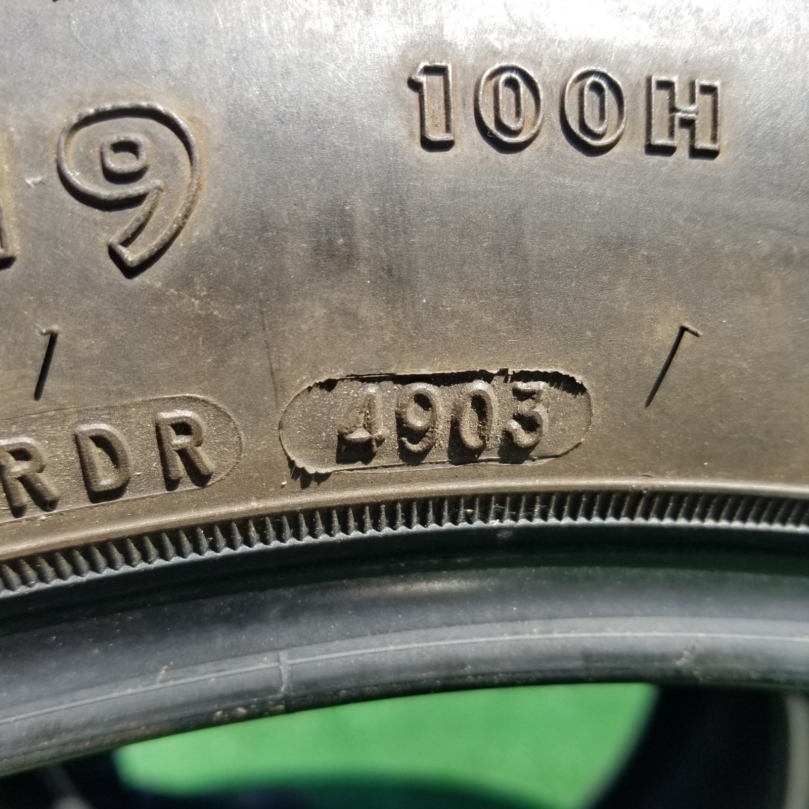 255/45R19 Goodyear Eagle RS-A Chevrolet SSR Tires P255/45R-19 100H TPC Spec 90%