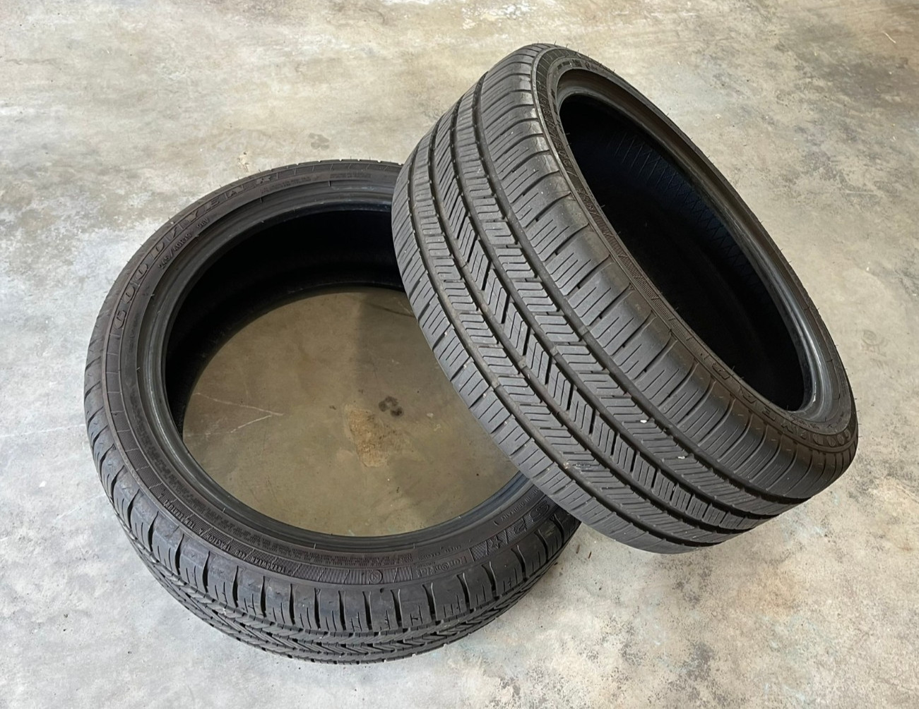 PAIR 245/40R19 Goodyear Eagle LS2 ROF RunFlat 98V XL – 9.5/32 EXCELLENT