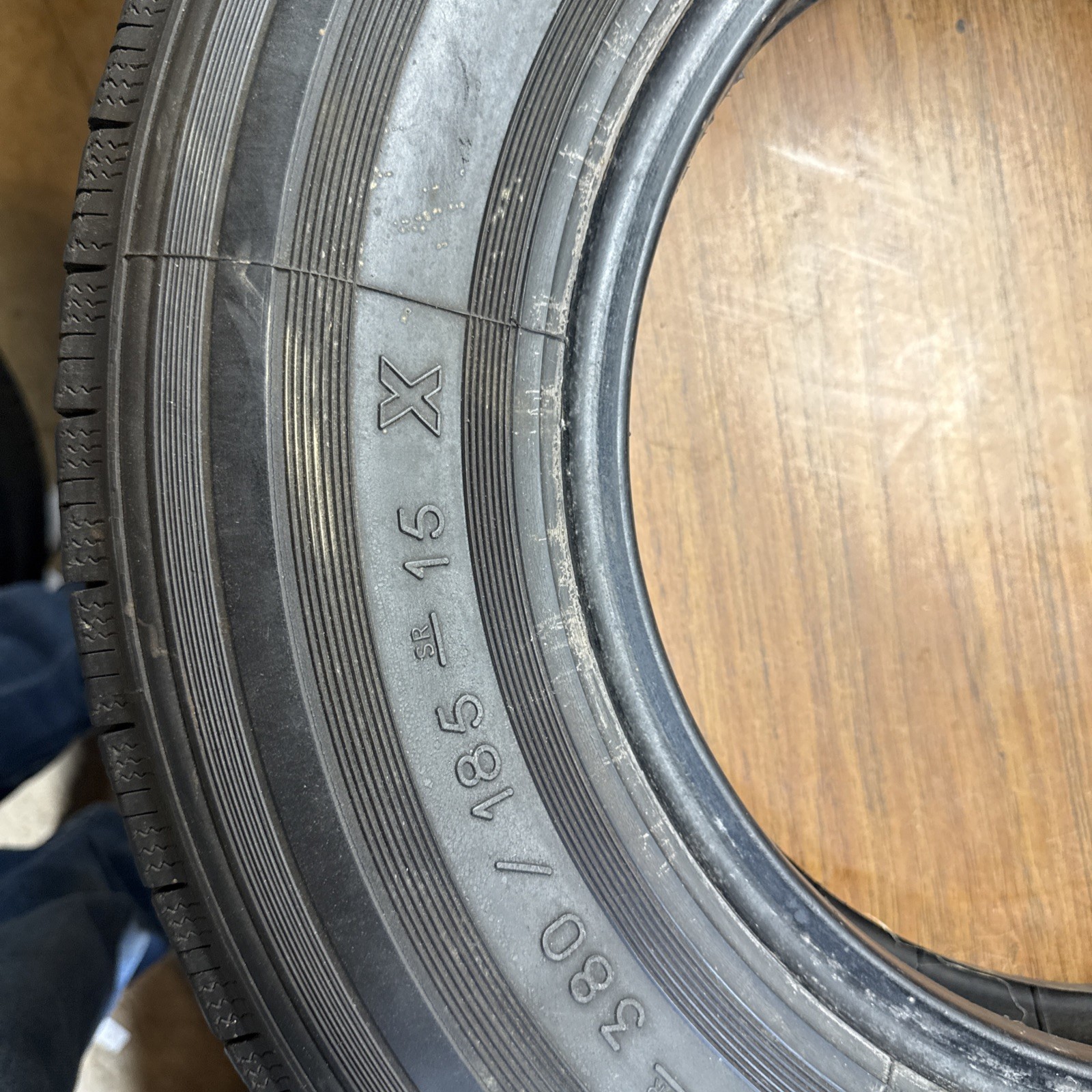 Michelin 185 – SR 380 / 185-15 X Made In France Tire #2 Triumph Jaguar MG ??