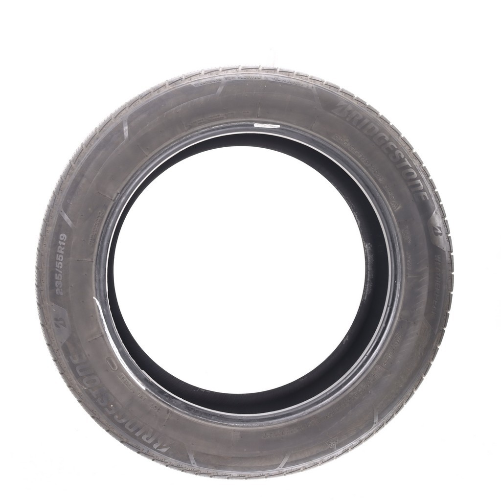 Set of (4) Used 235/55R19 Bridgestone WeatherPeak 101H – 6.5-7/32